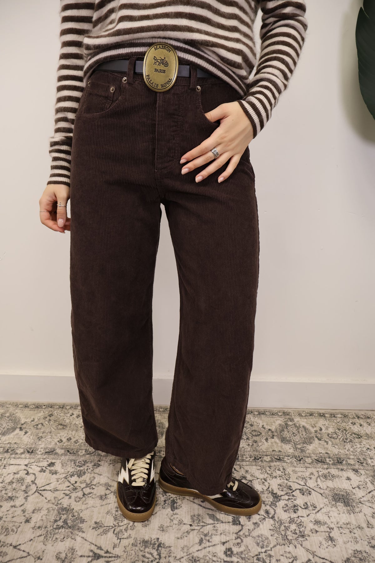 Pantalone ovetto in velluto rocciatore marrone Tensione In