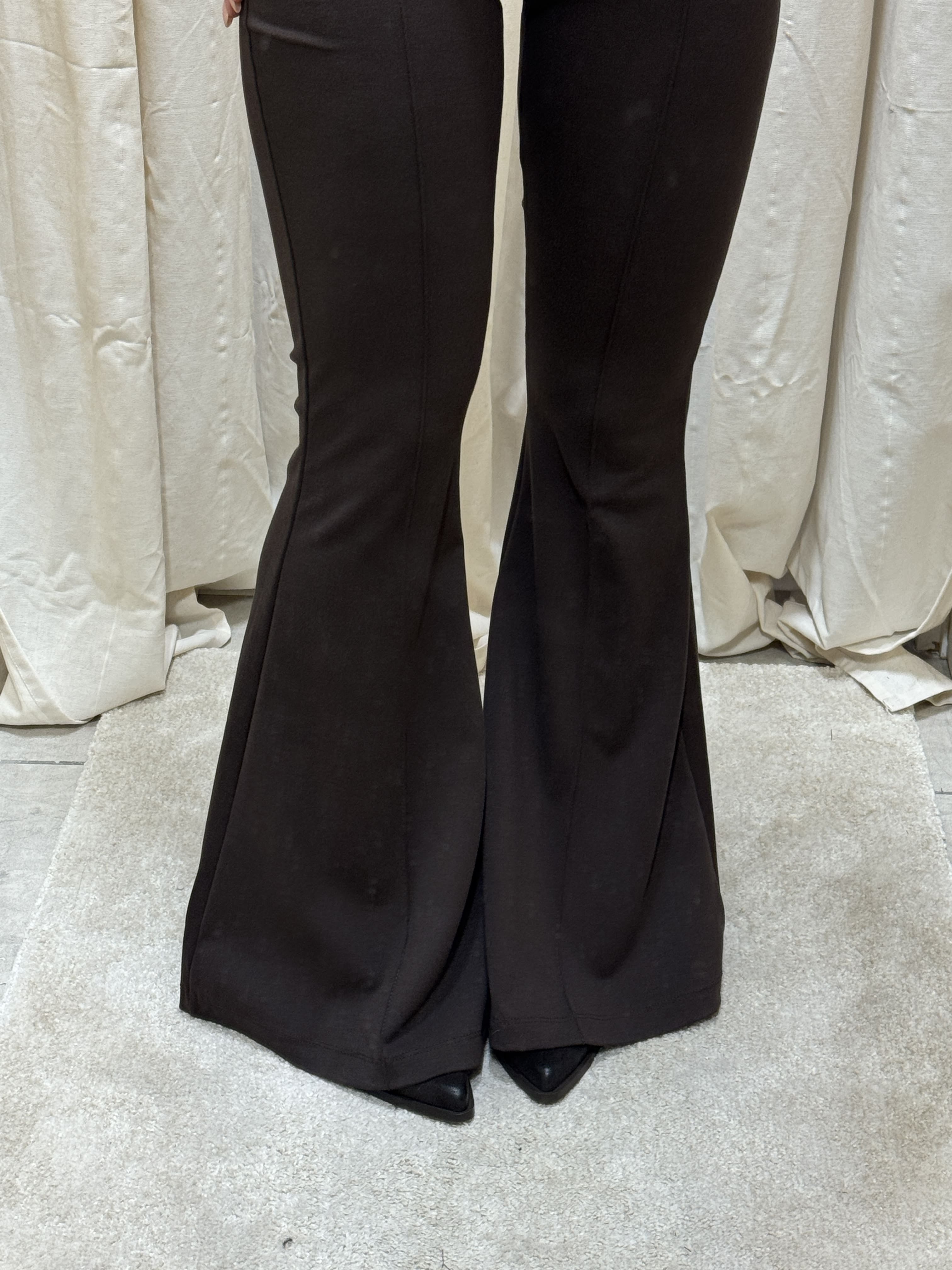 Pantalone a zampa in punto Milano HaveOne
