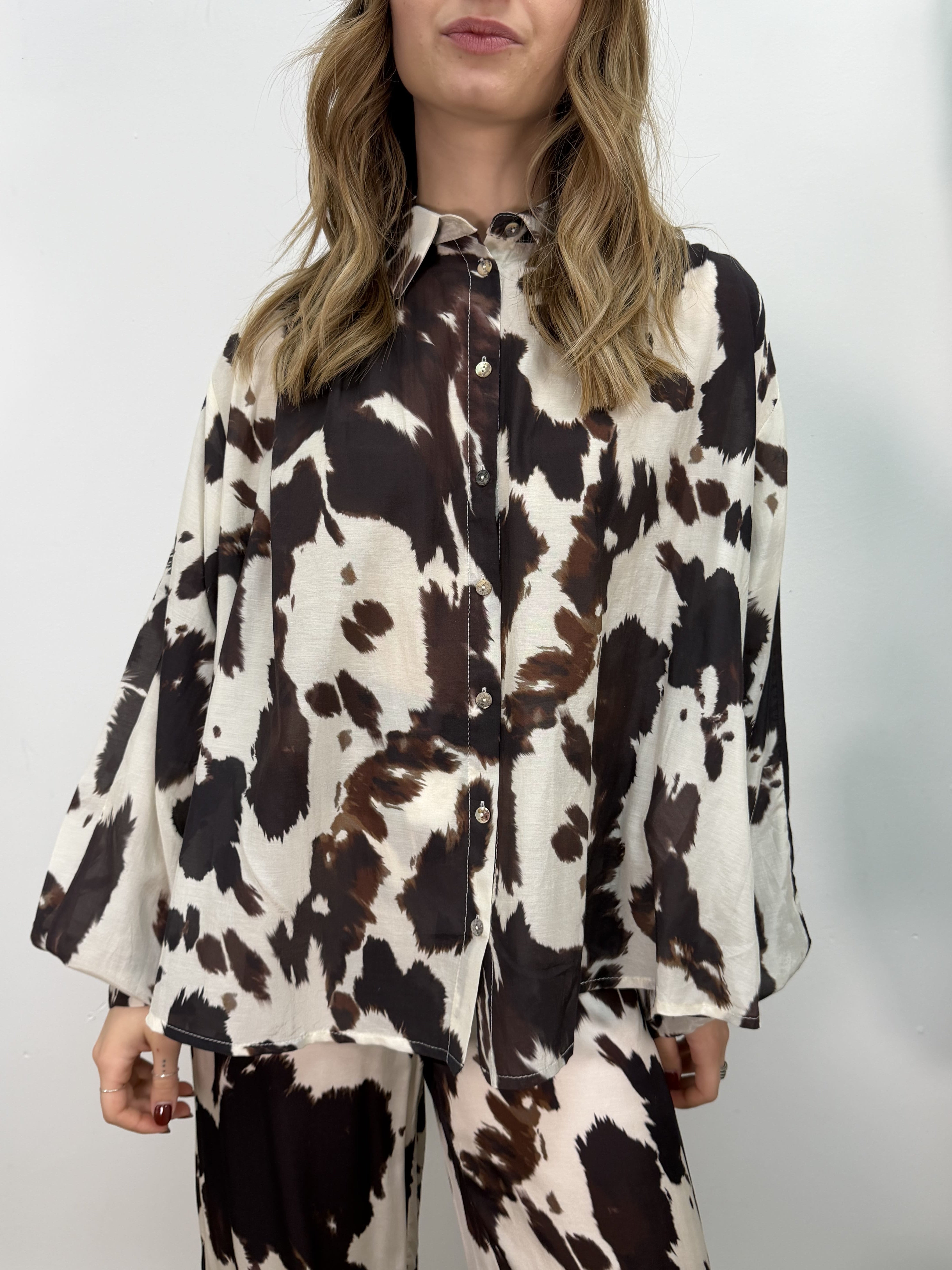 Camicia in viscosa fantasia cow BSB