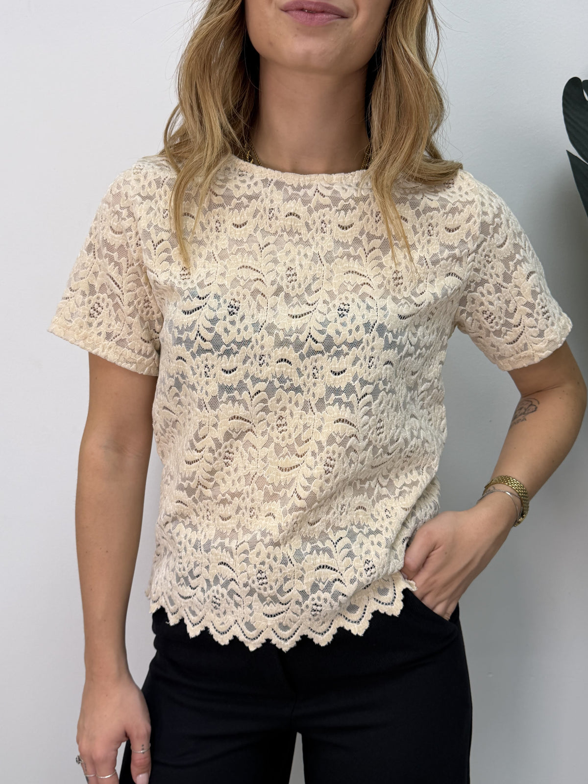 T-shirt manica corta in pizzo MyD