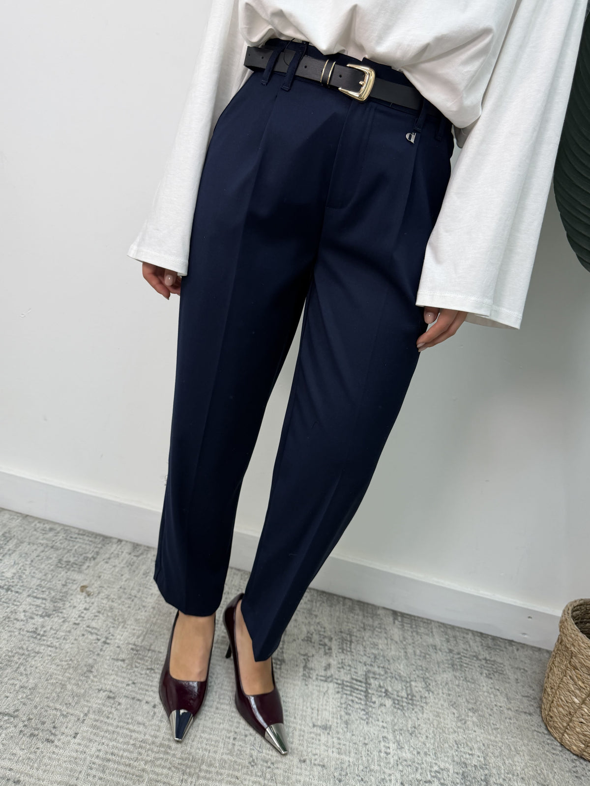 Pantalone sigaretta con pinces Dixie