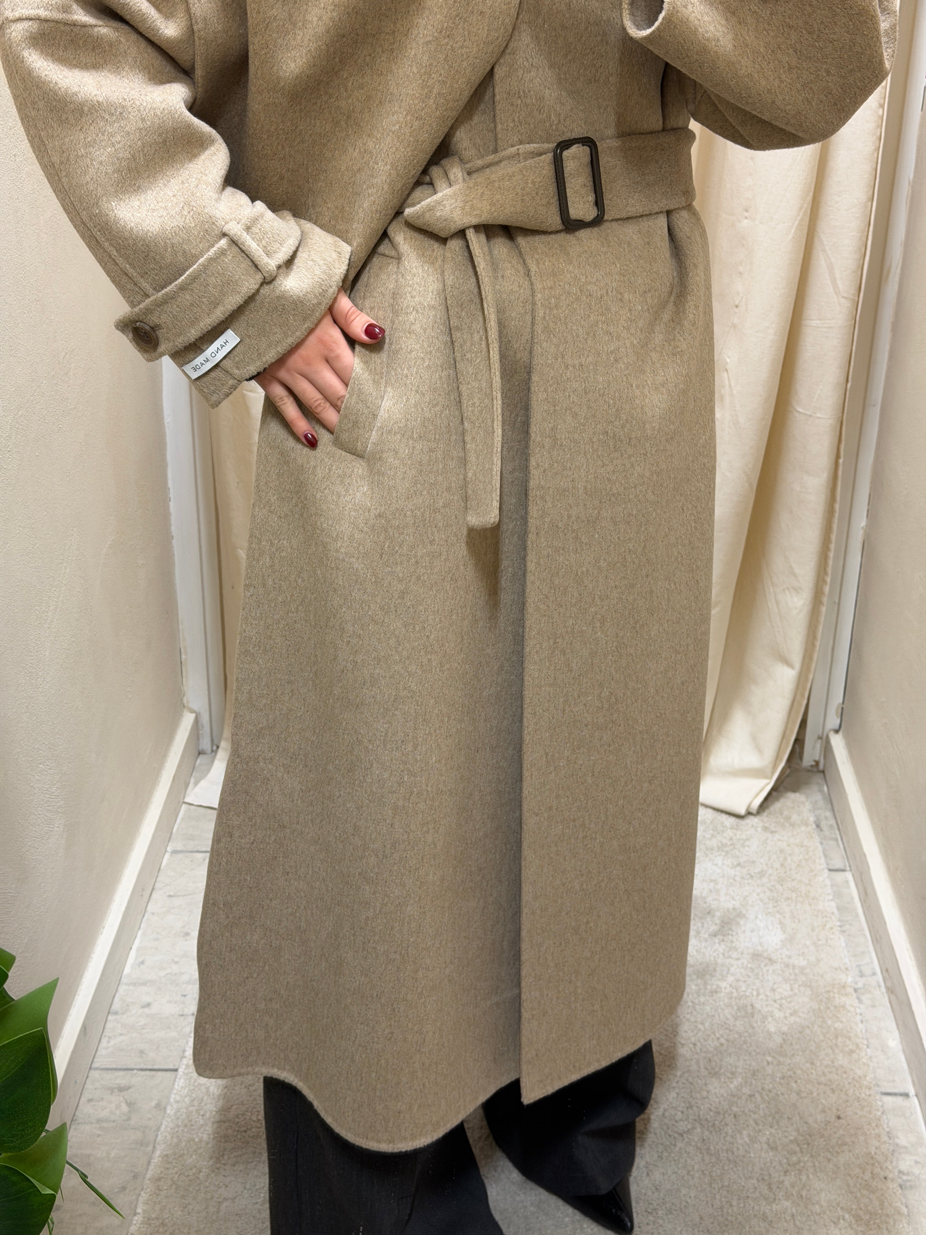 Cappotto dritto con fusciacca e sciarpa HaveOne