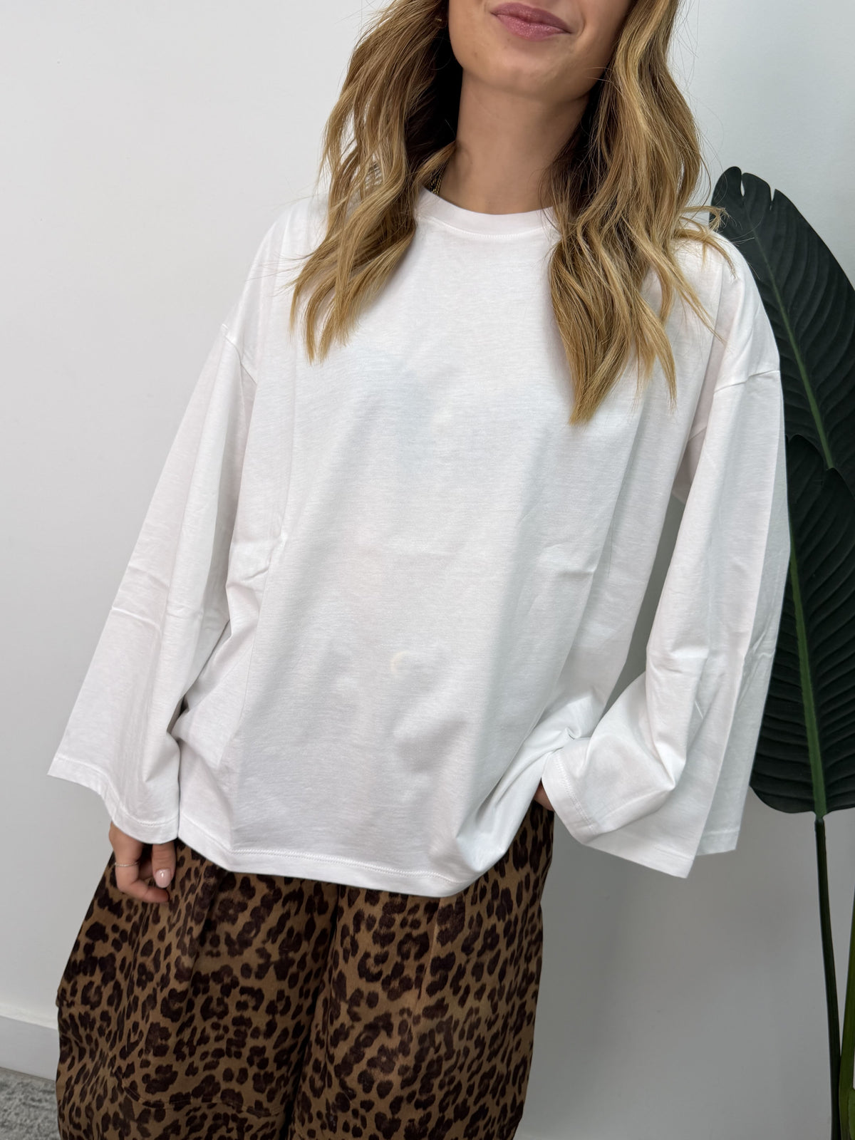 T-shirt manica a campana Vicolo