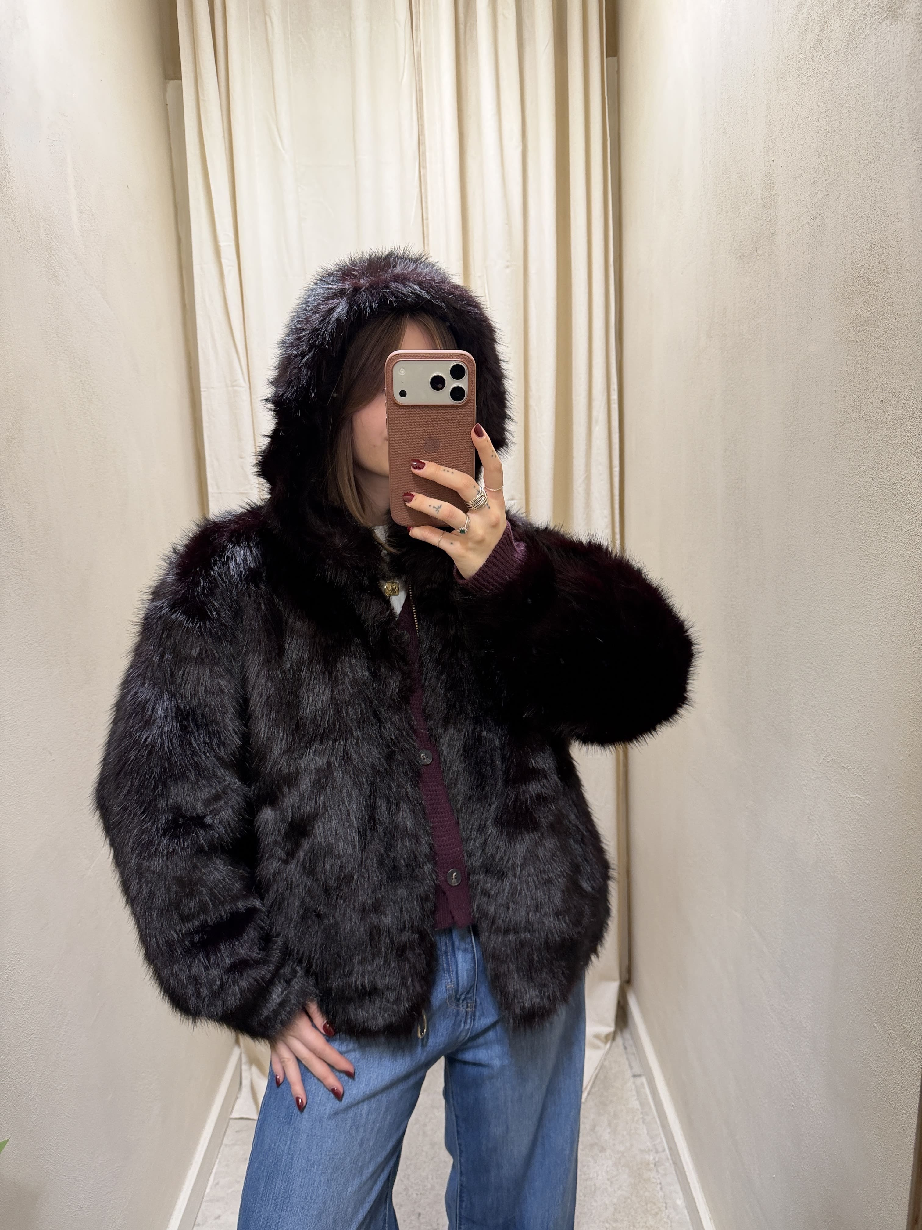 Eco-pelliccia burgundy con cappuccio MyD