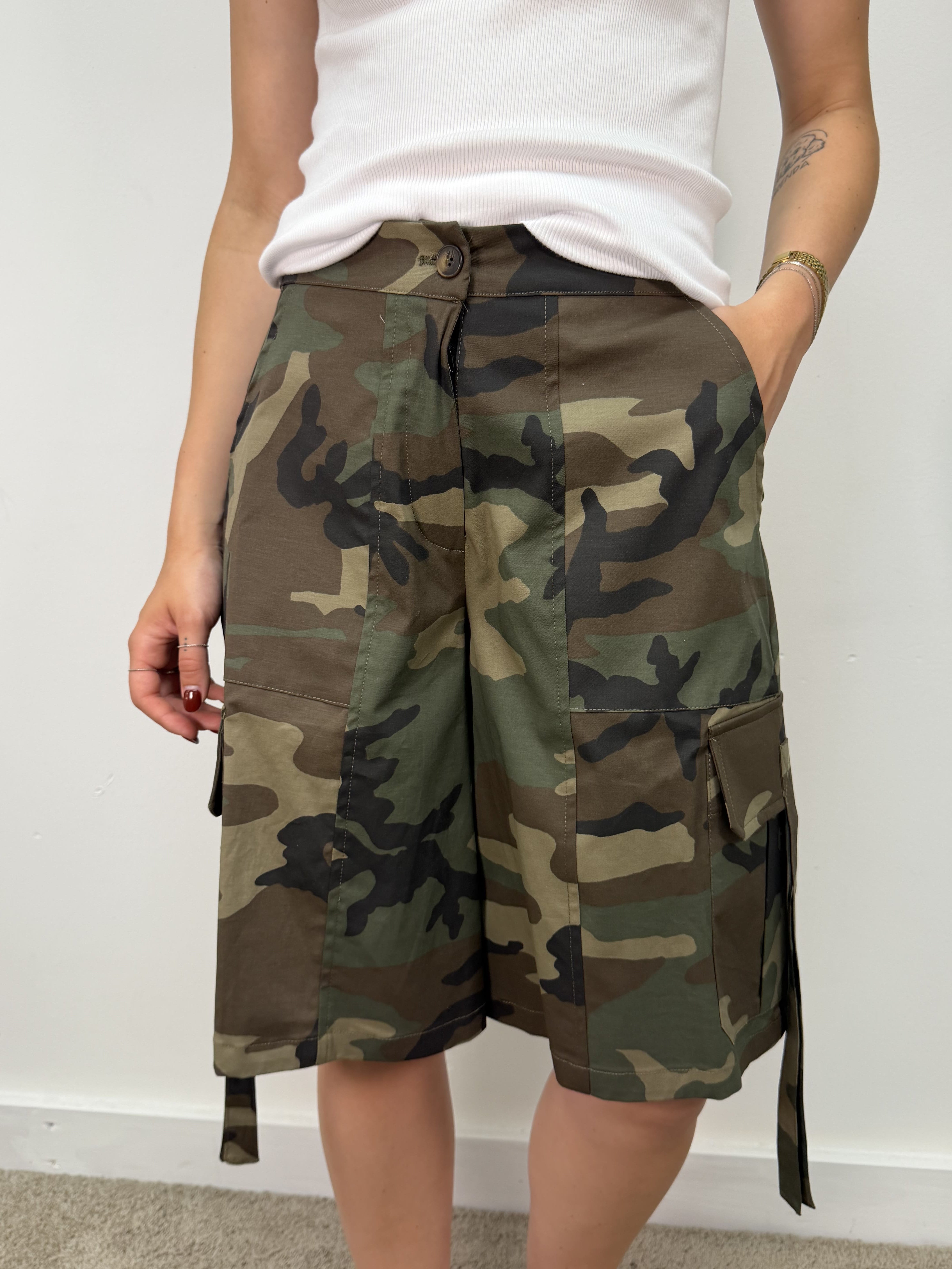 Bermuda cargo camouflage Tensione In