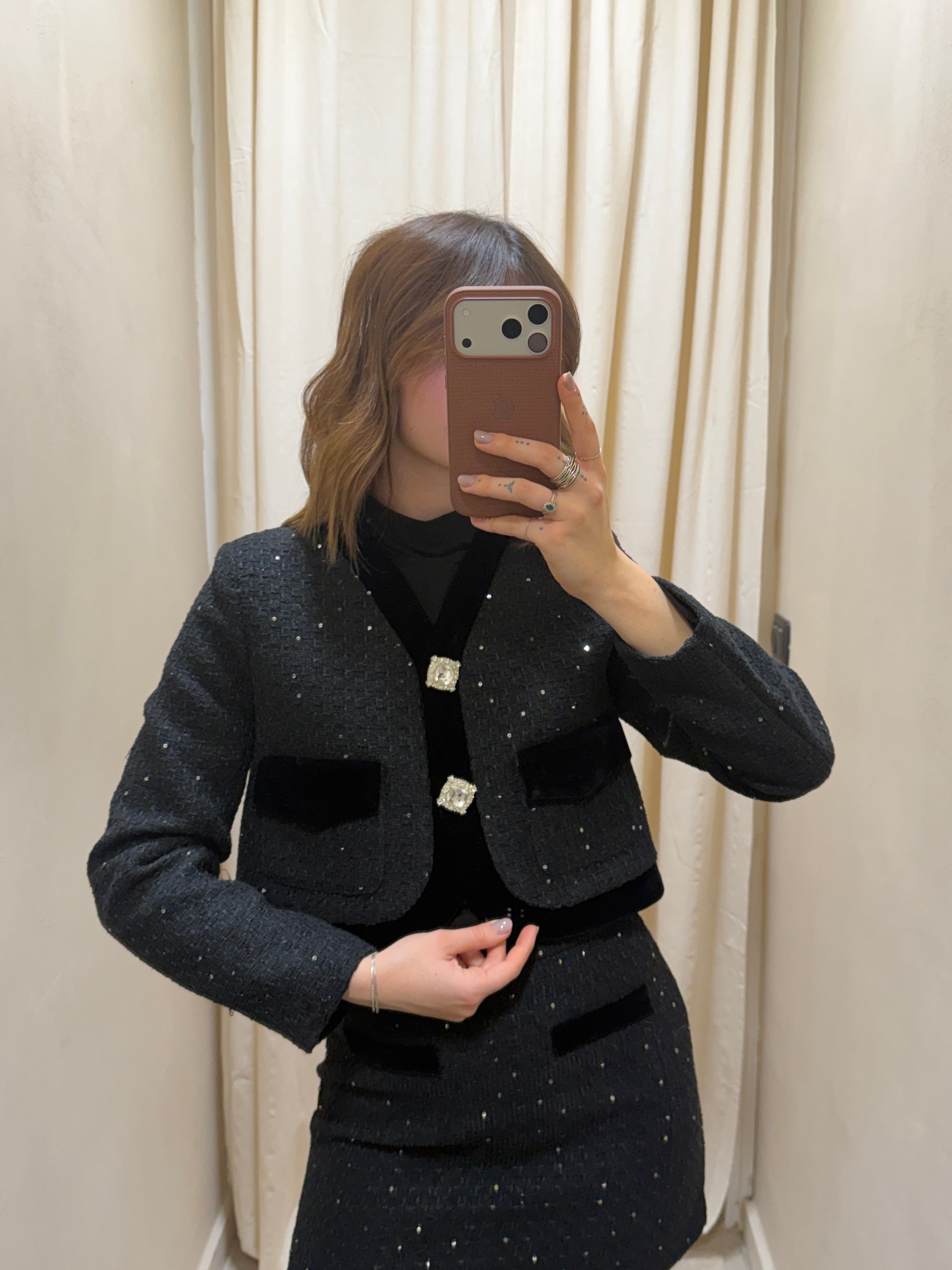 Giacca crop in tweed con inserti paillettes OdìOdì