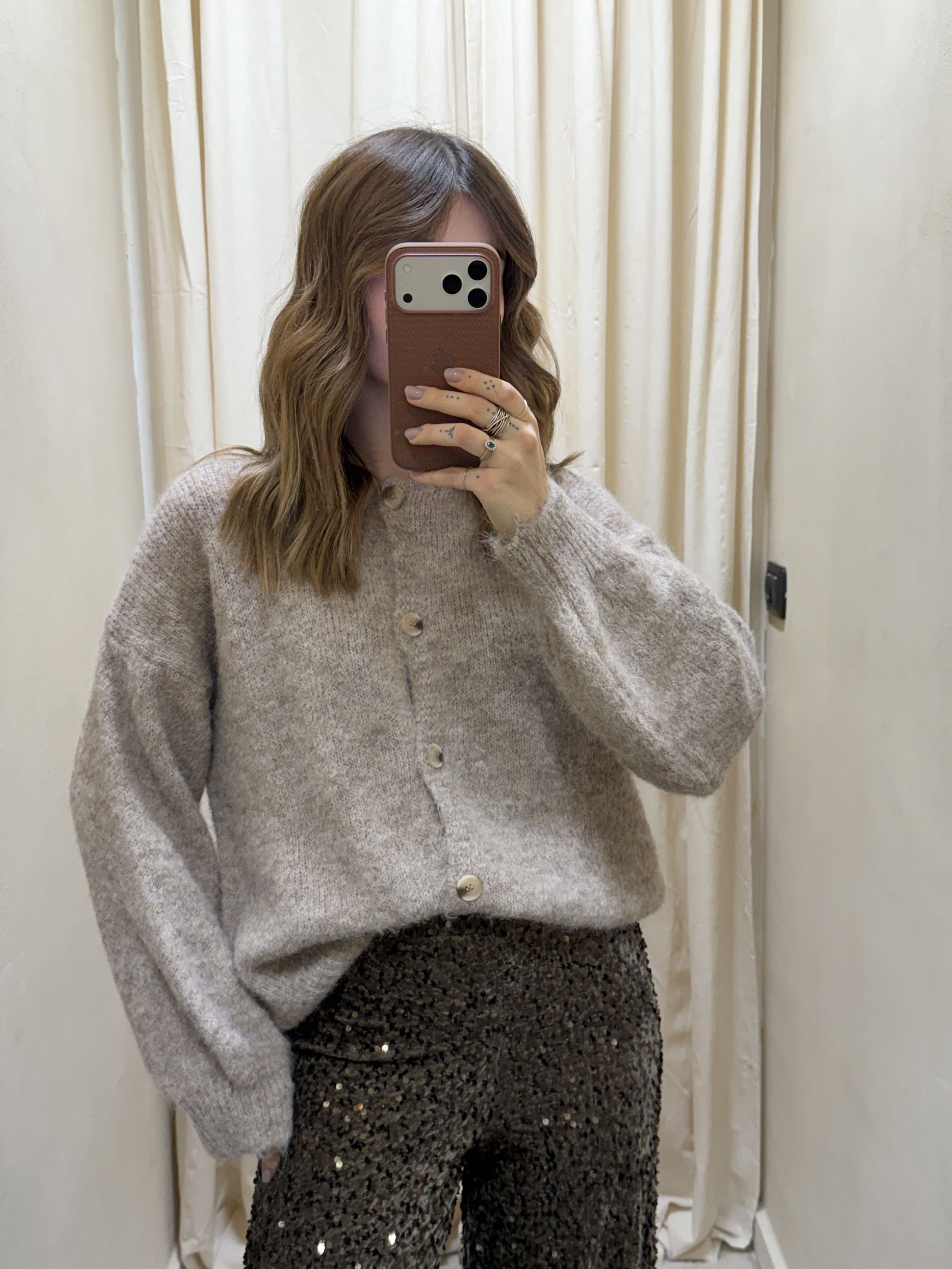 Cardigan girocollo con bottoni MyD