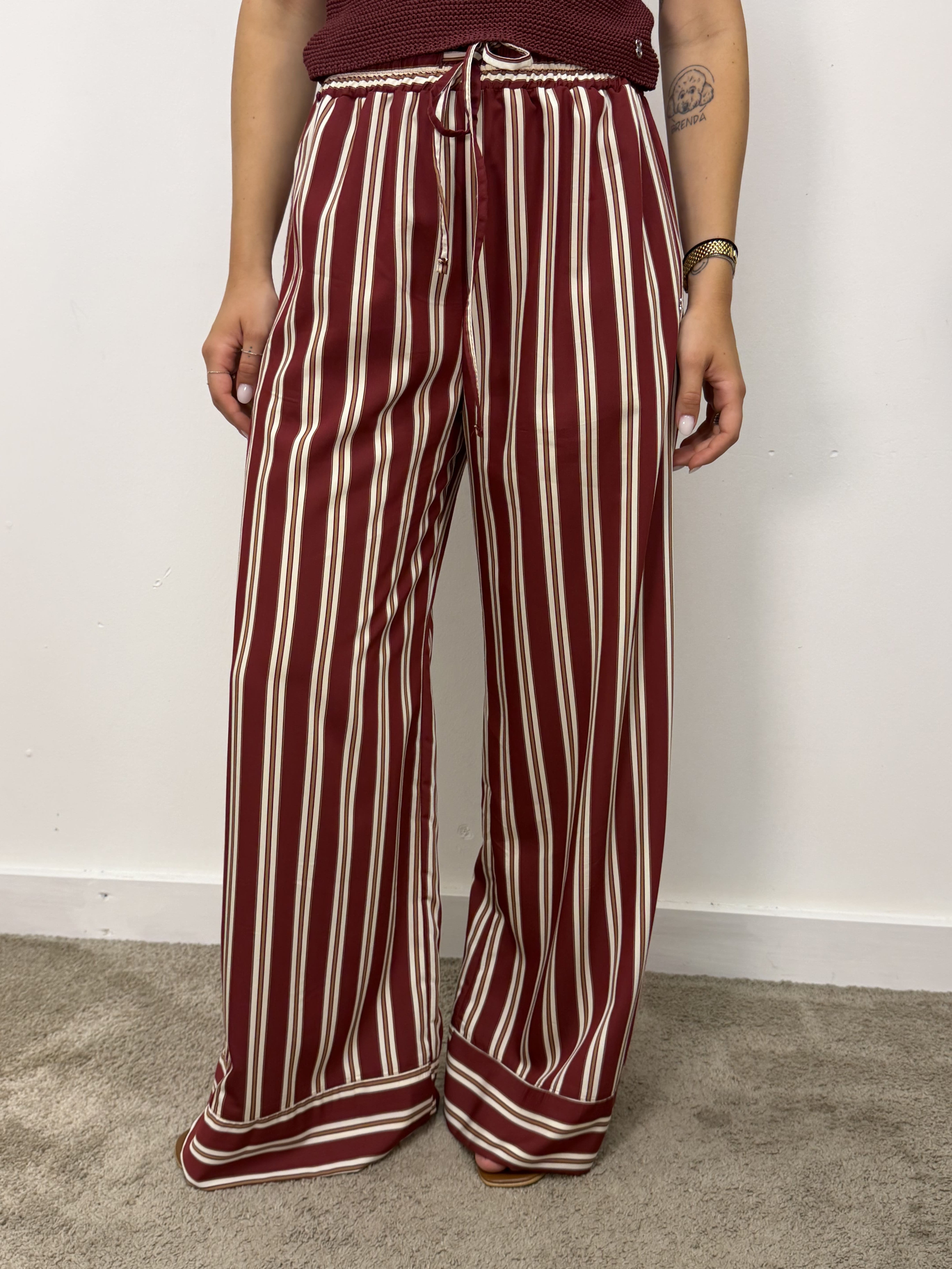 Pantalone palazzo stampa riga Please
