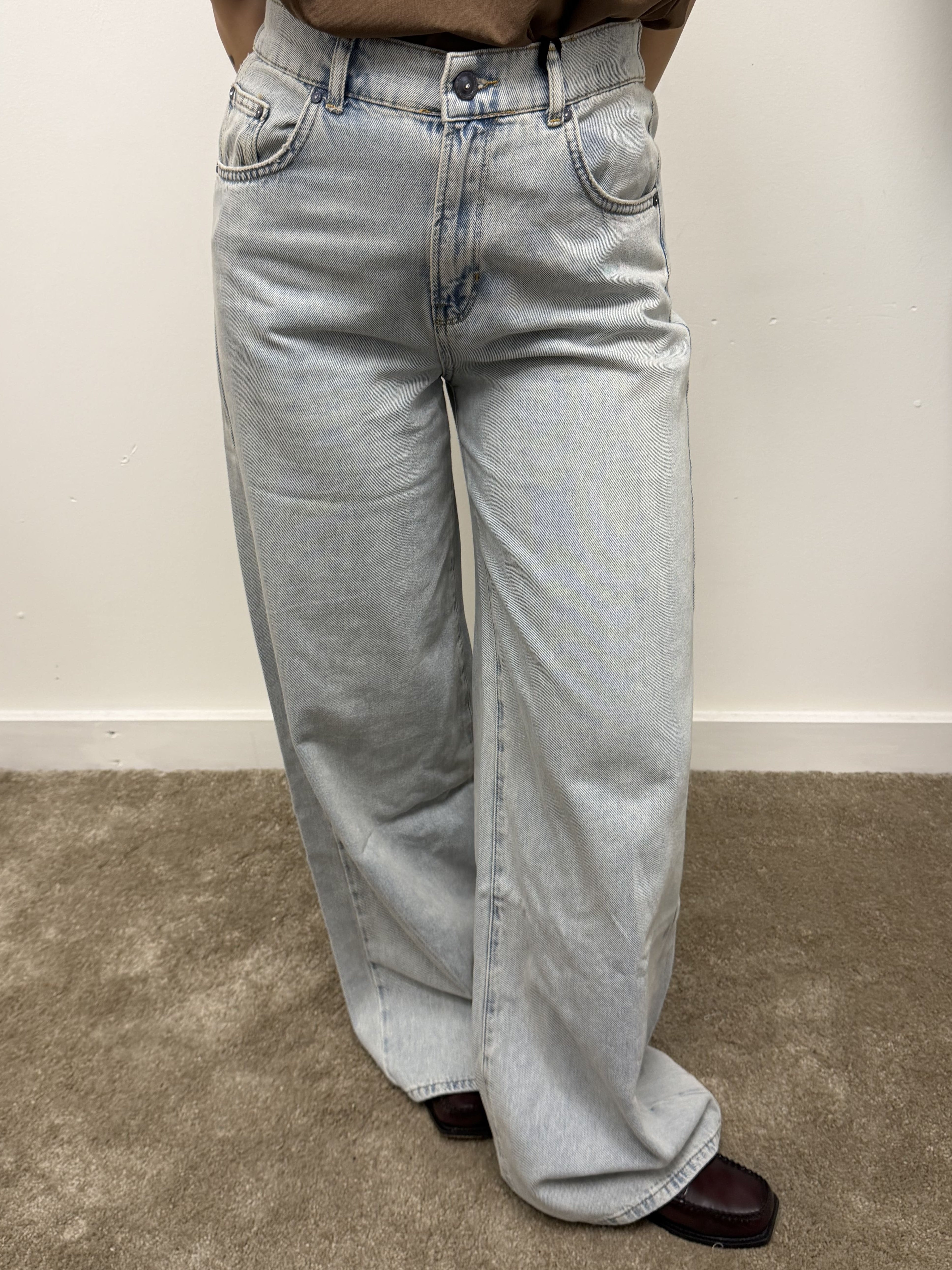 Jeans wide con elastico sul retro BSB