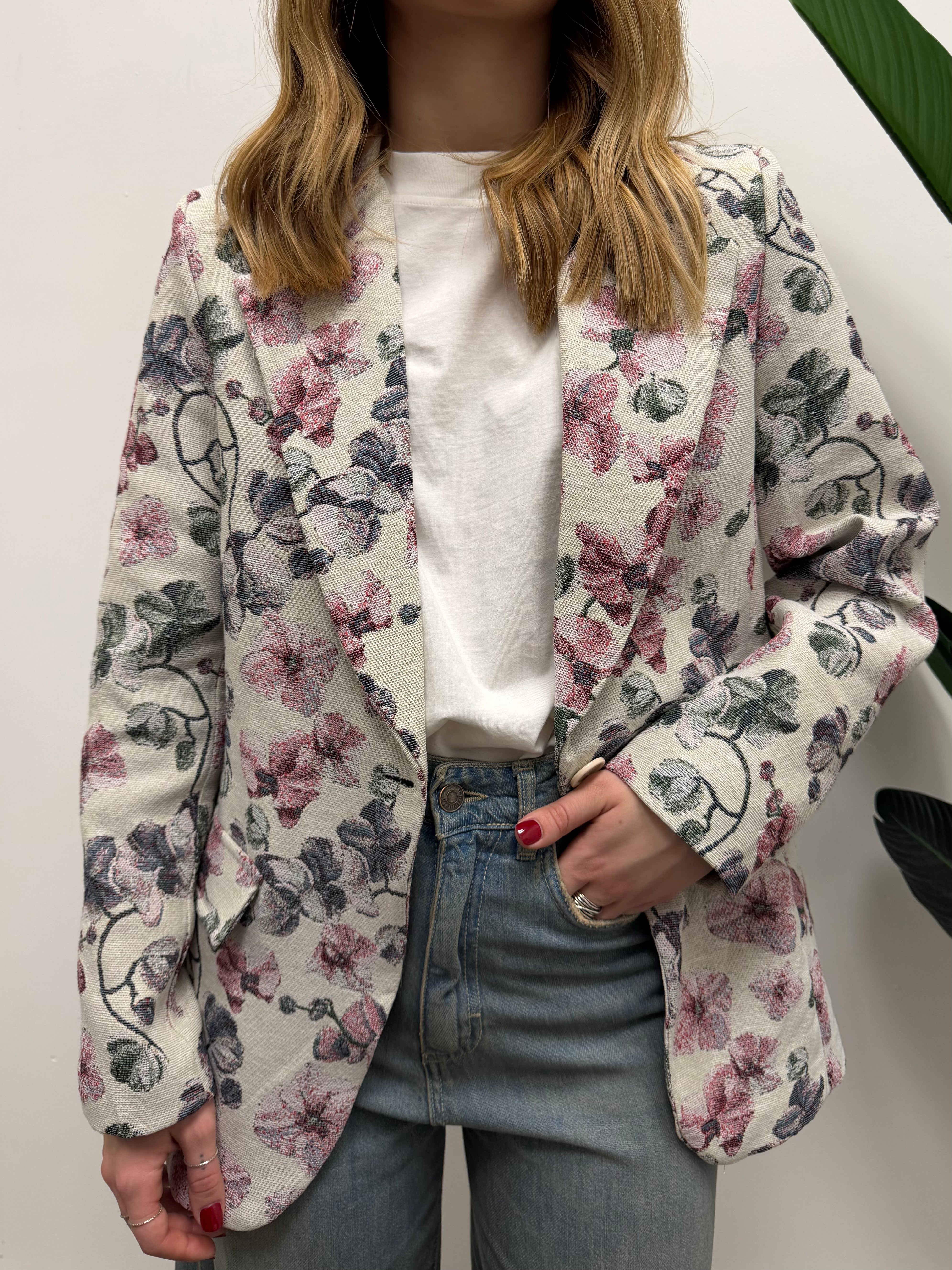 Giacca floreale tessuto jacquard MyD