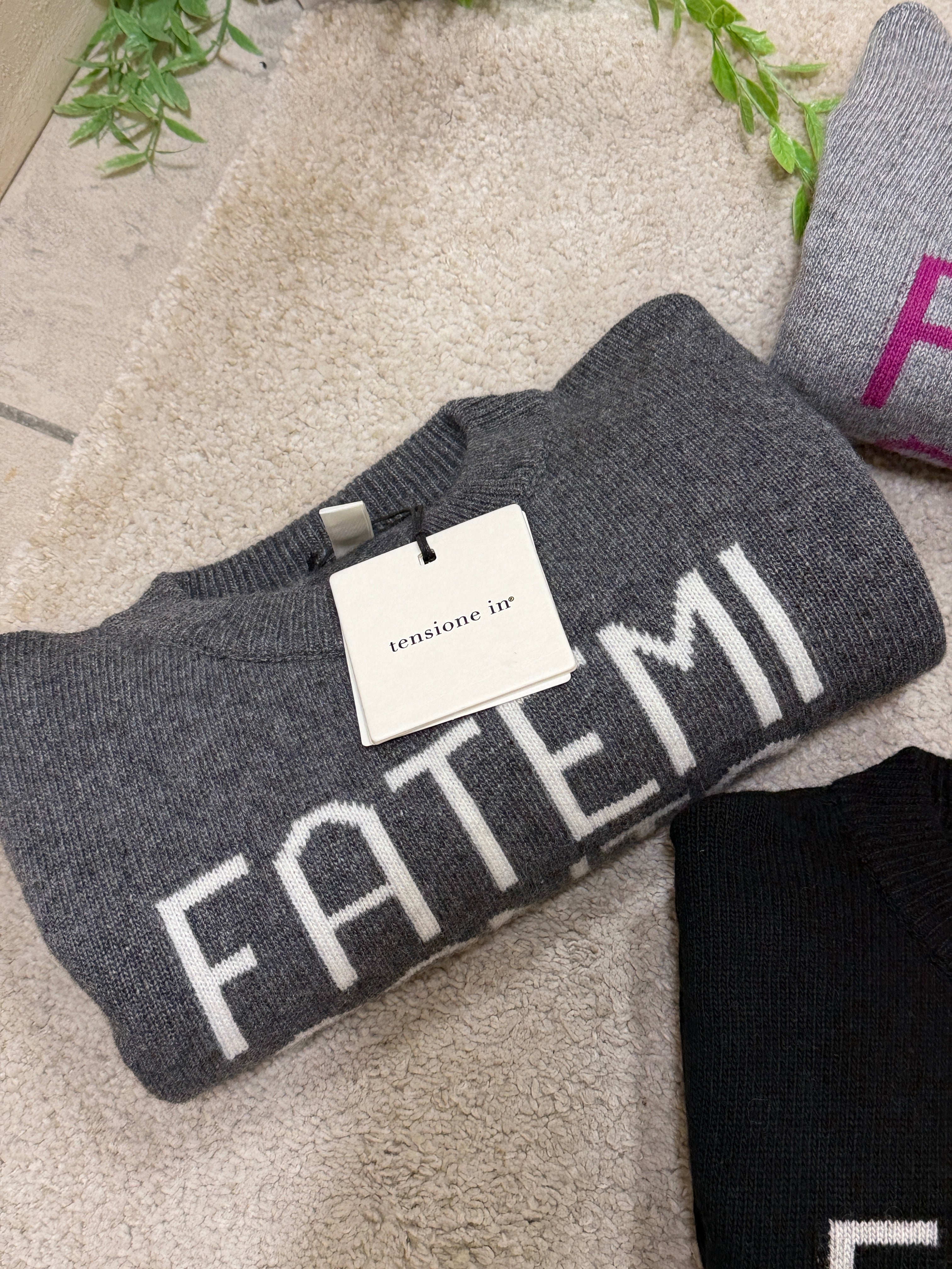 Maglione girocollo misto lana "Fatemi Santa" Tensione In