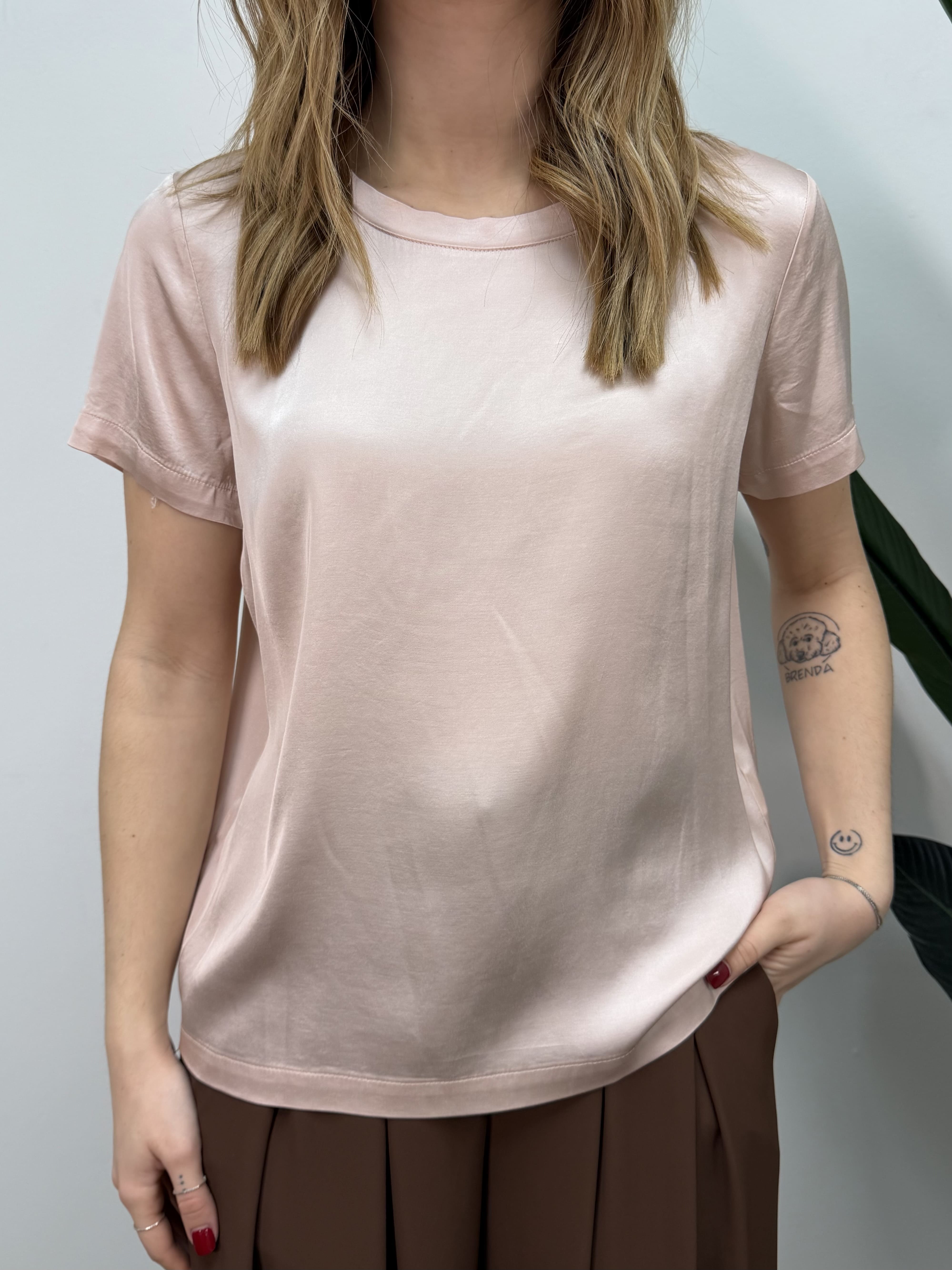 T-Shirt girocollo in viscosa VICOLO