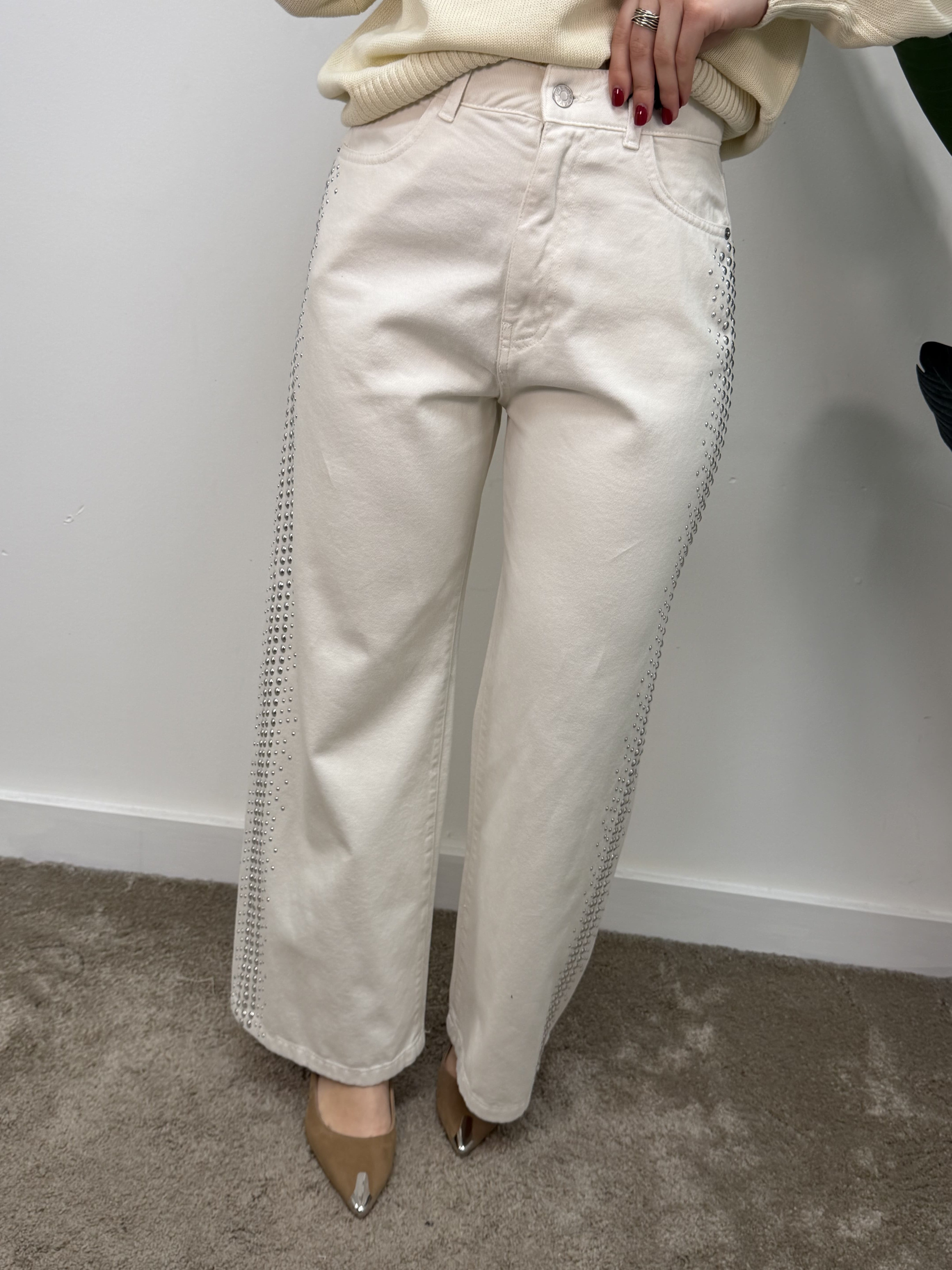 Jeans mod. Amelie borchie laterali HaveOne