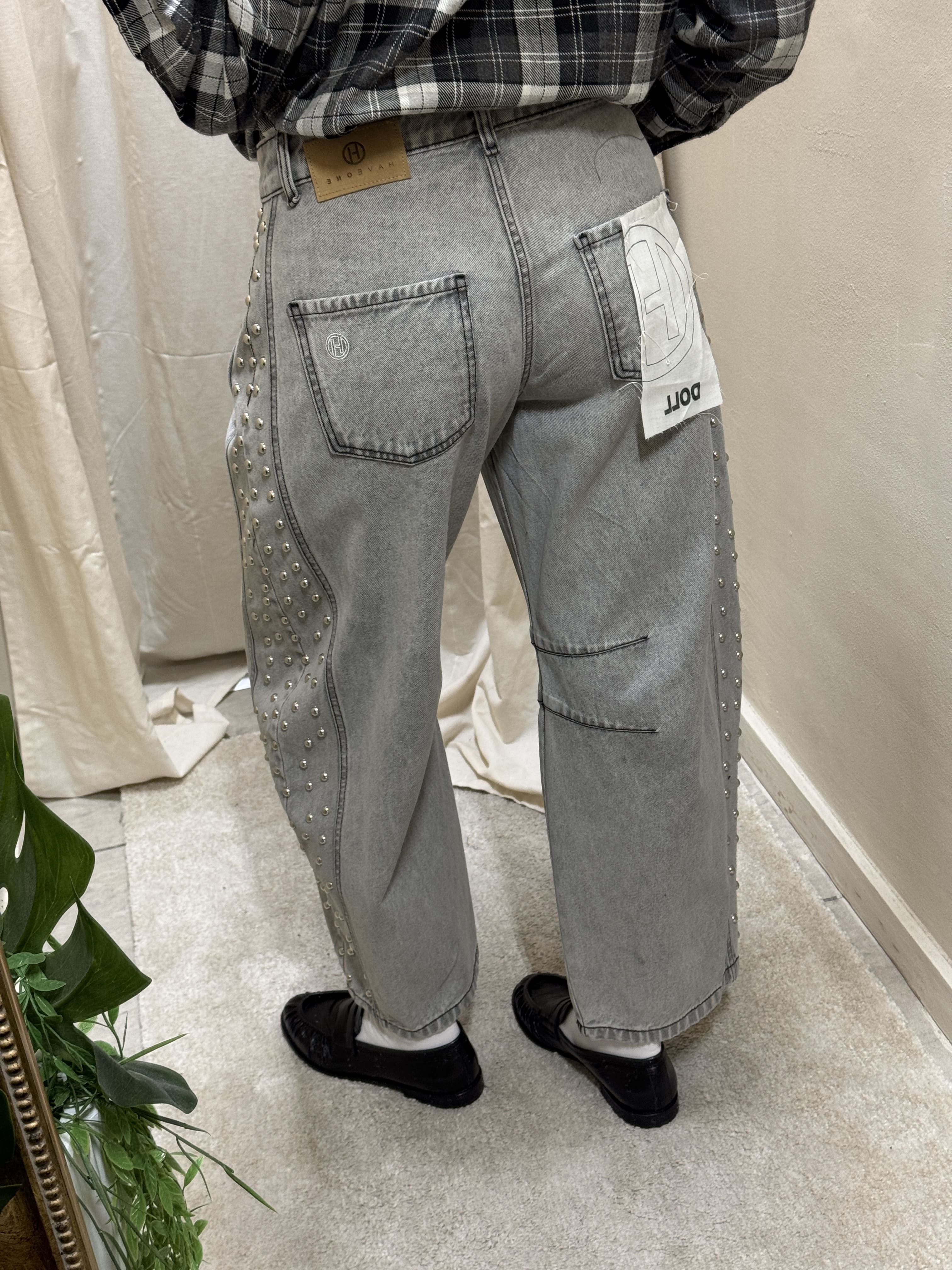 Jeans balloon mod. Doll grey con borchie laterali HaveOne
