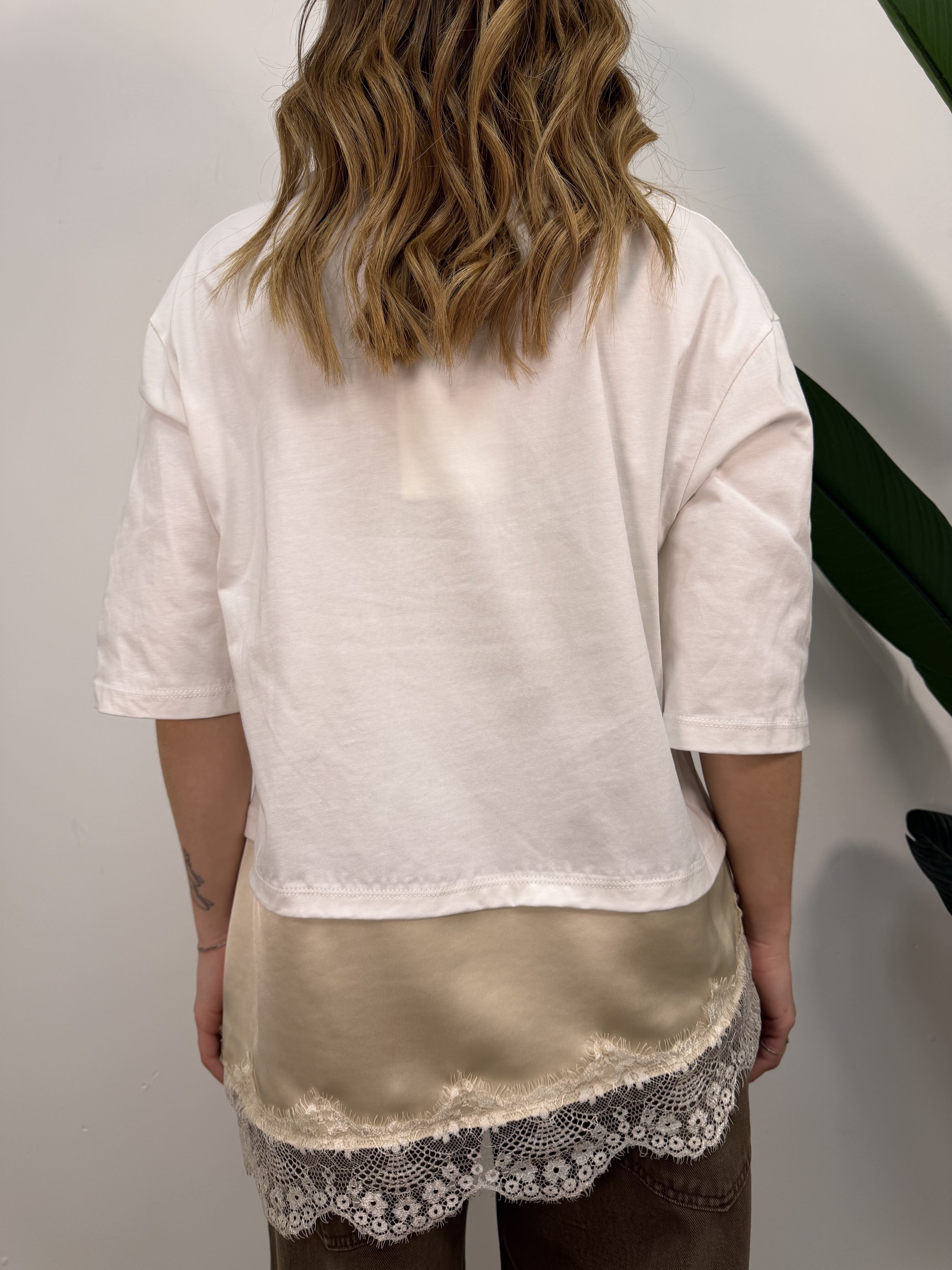 Maglia girocollo in cotone con inserto pizzo tensione In