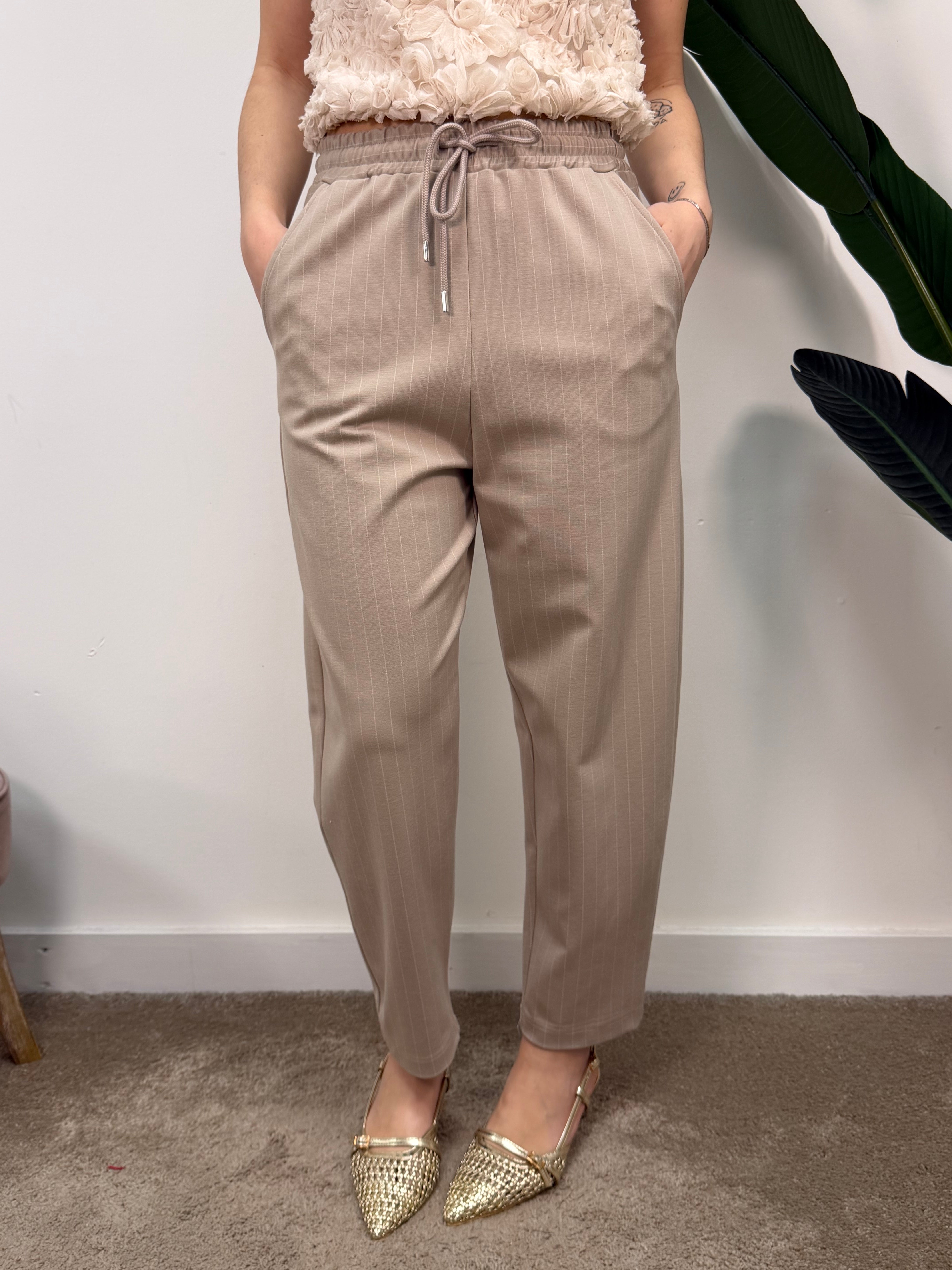 Pantaloni carrot in punto milano PLEASE