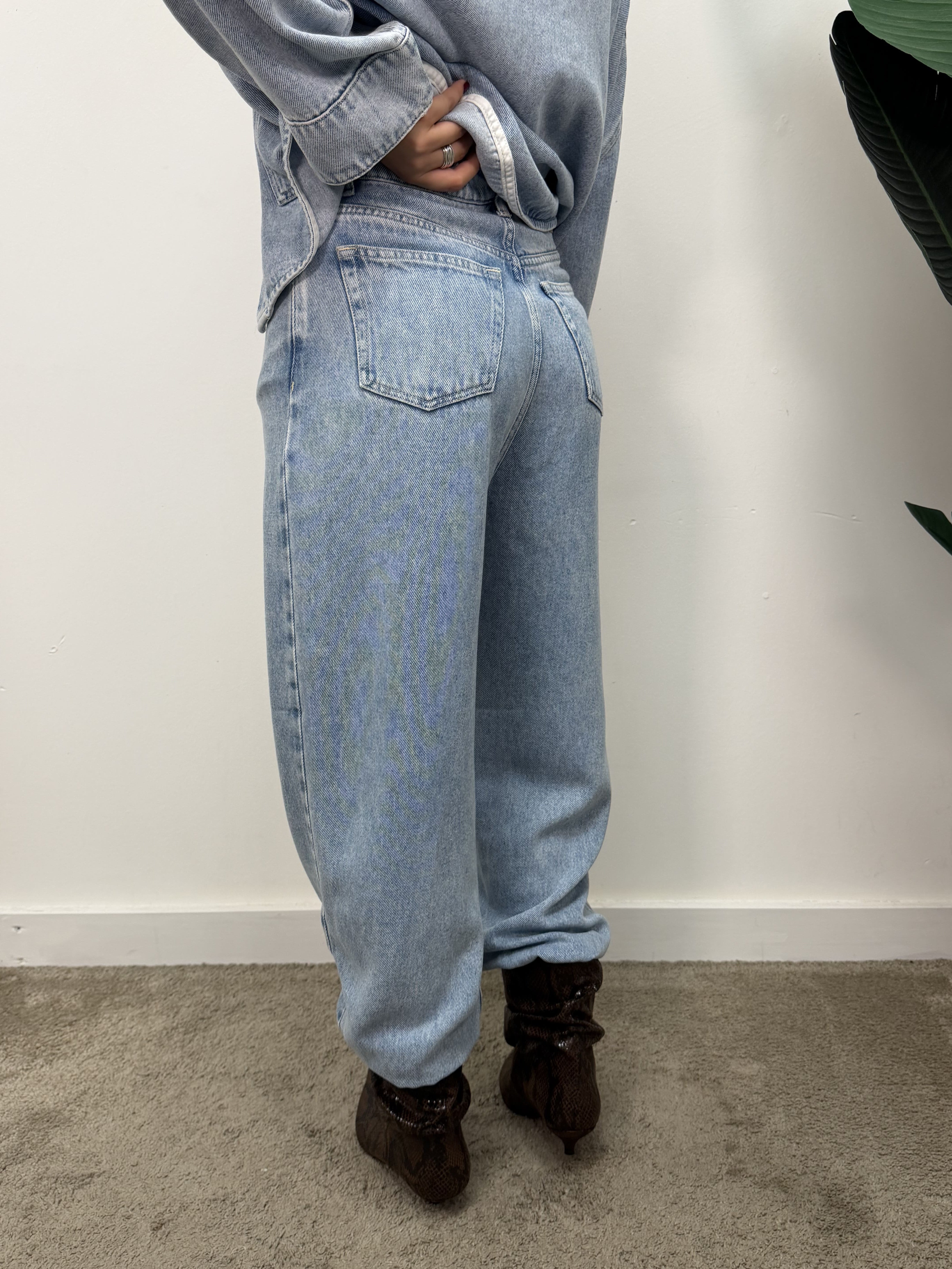 Jeans baggy Laila denim chiaro VICOLO