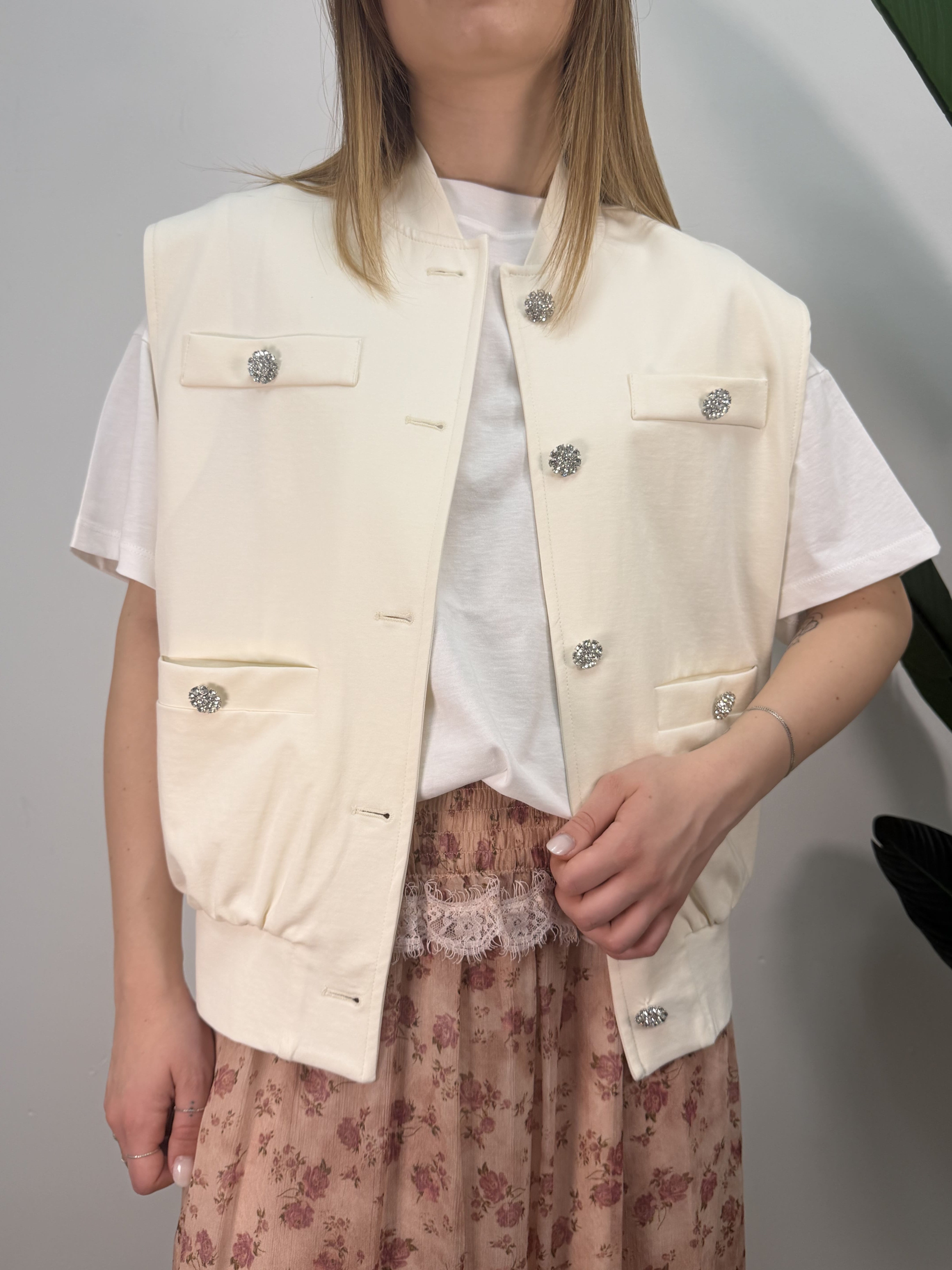 Gilet punto Milano con tasche e bottoni gioiello Tensione In