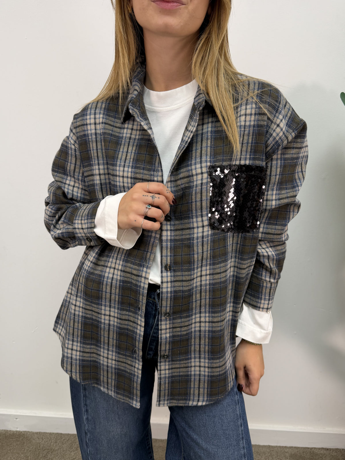 Camicia check flanella blu con taschino paillettes Tensione In
