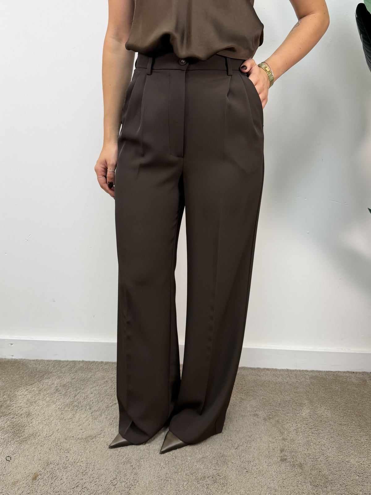 Pantalone cady gamba ampia con pinces Vicolo