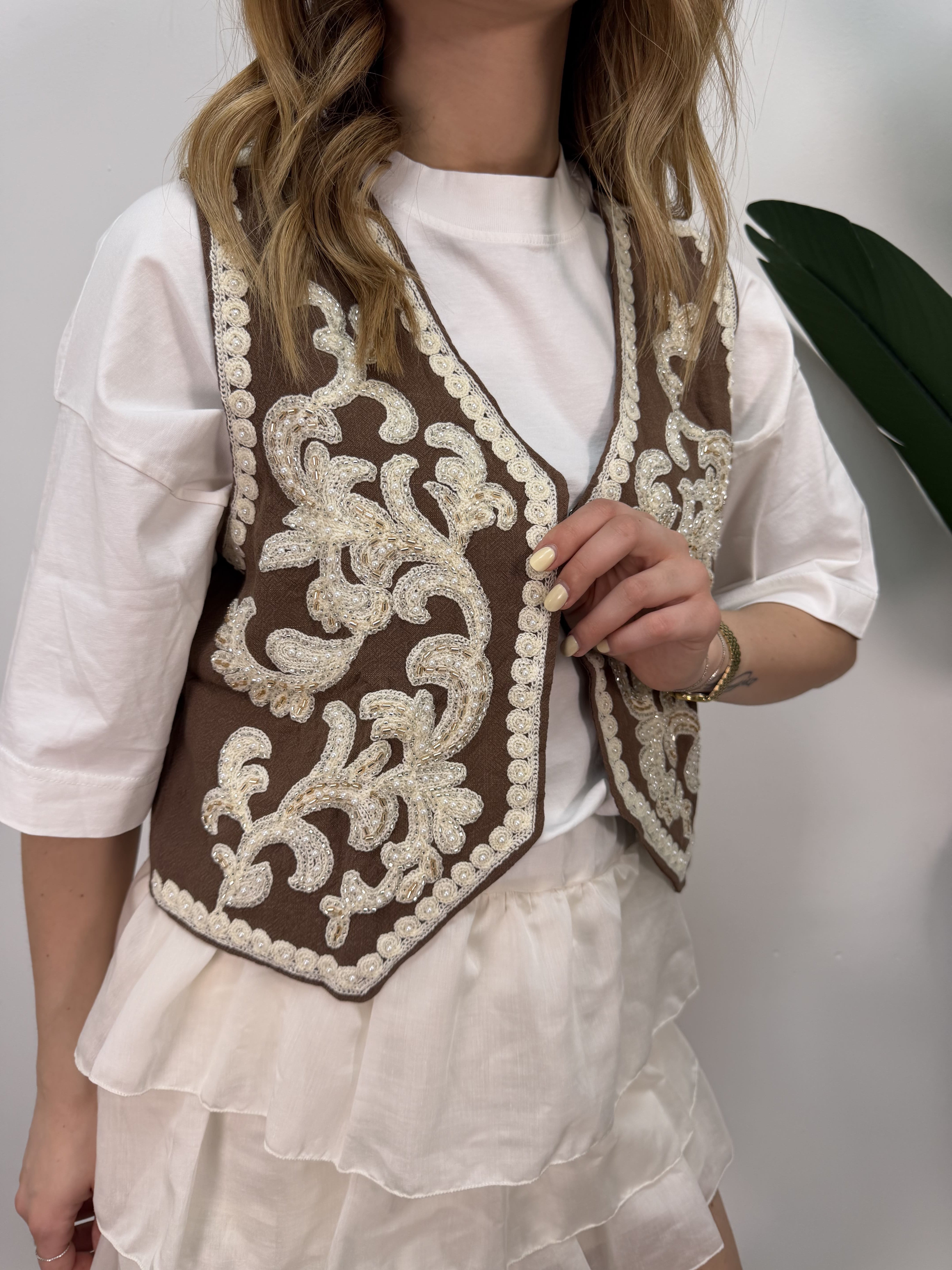 Gilet con ricamo e inserti perline MyD