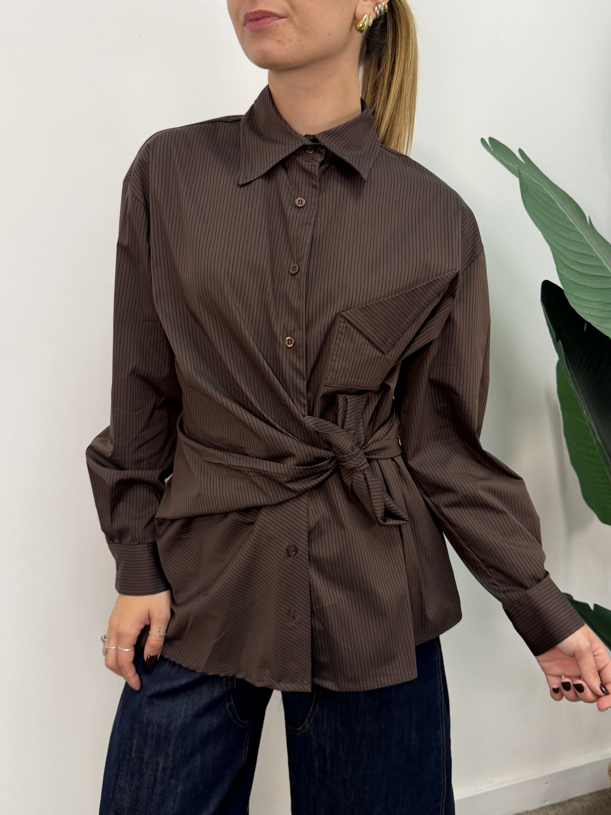 Camicia con nodo sul fianco MyD