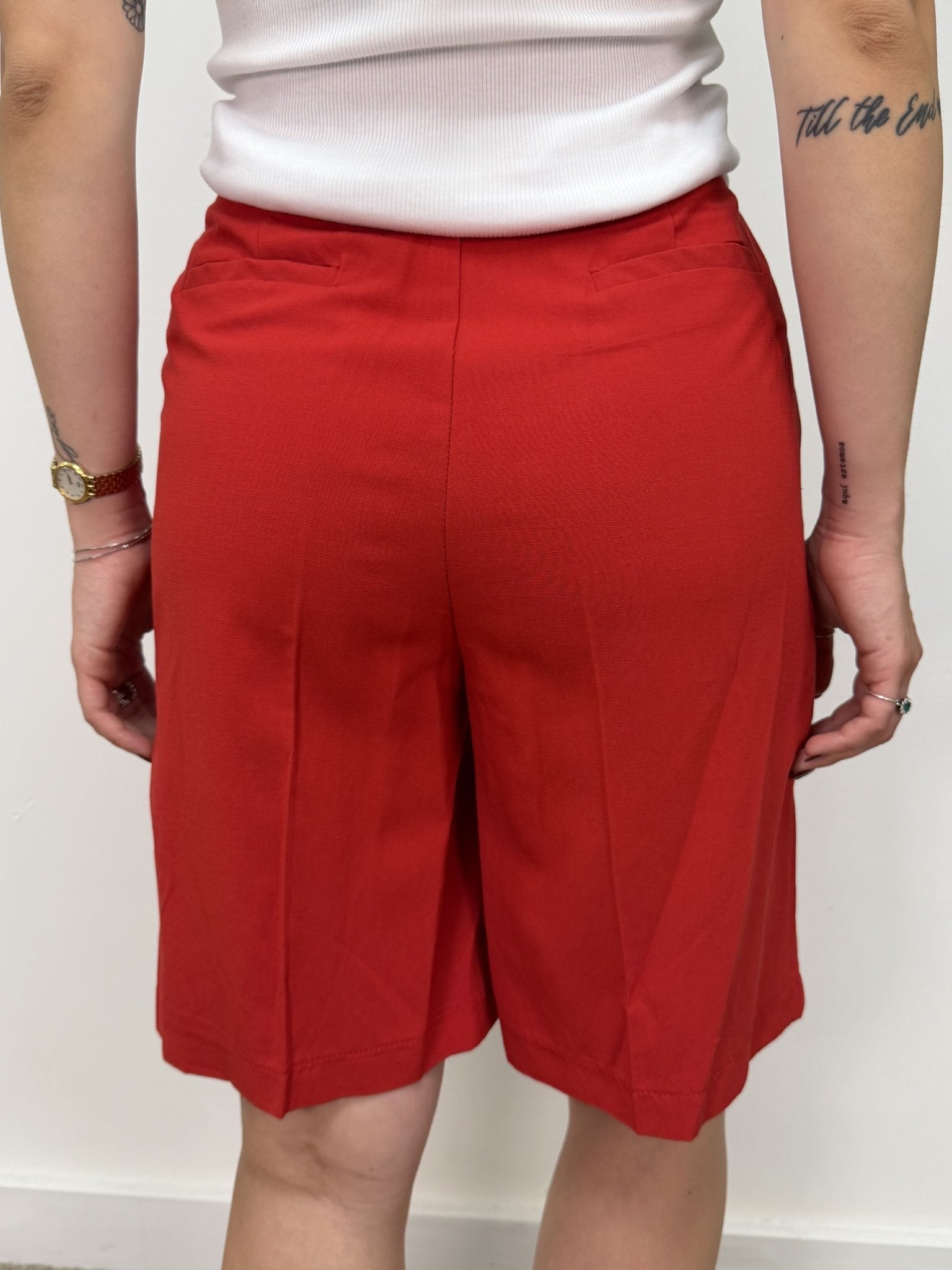 Bermuda con pinces in misto lino VICOLO - GiuGiò | Shop online