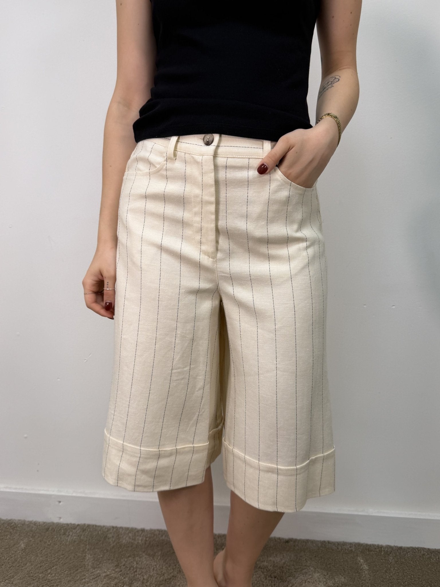 Bermuda gessato in misto lino VICOLO - GiuGiò | Shop online