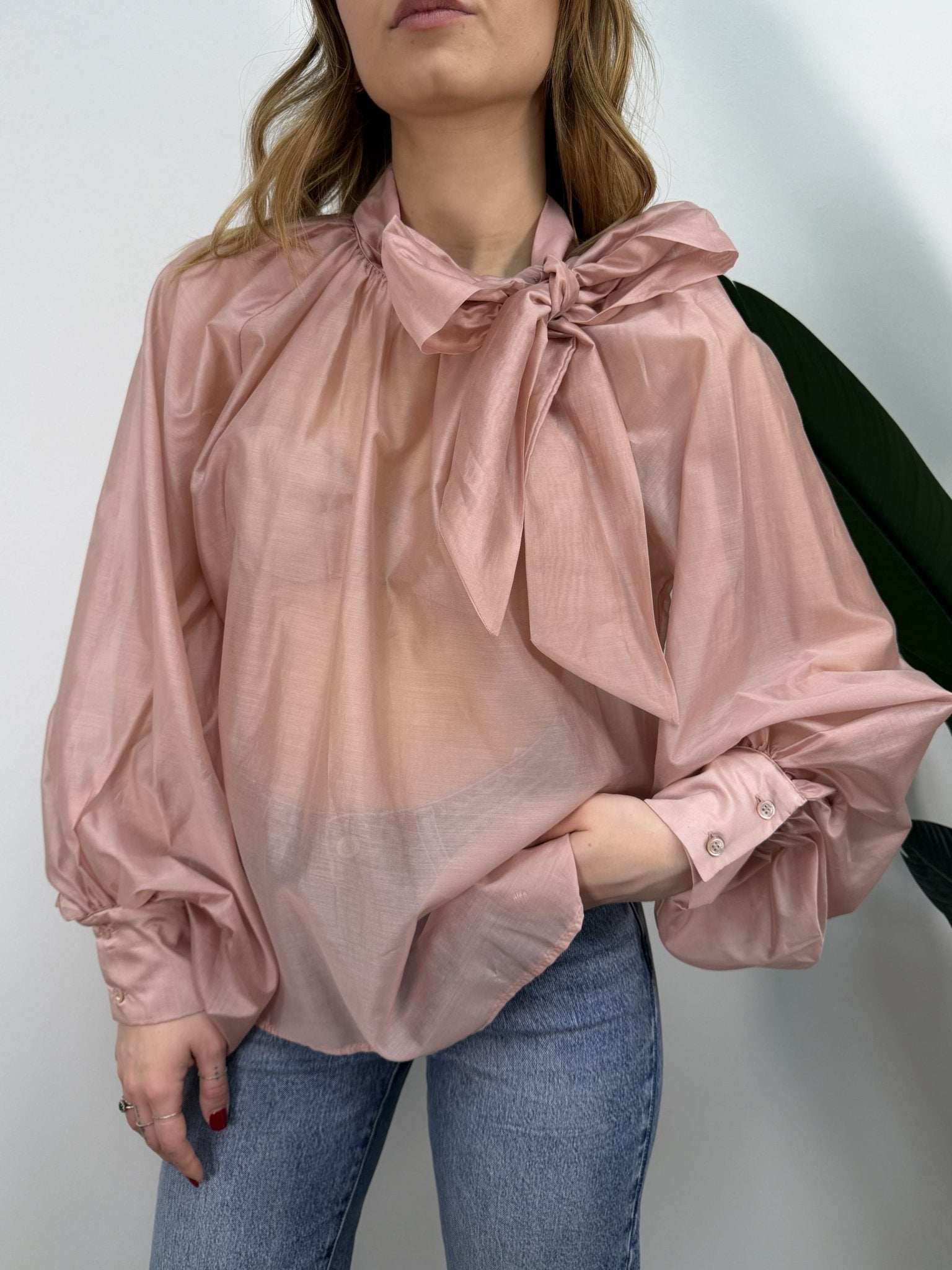 Blusa fiocco in lyocell VICOLO ART. TAB0210 - GiuGiò | Shop online