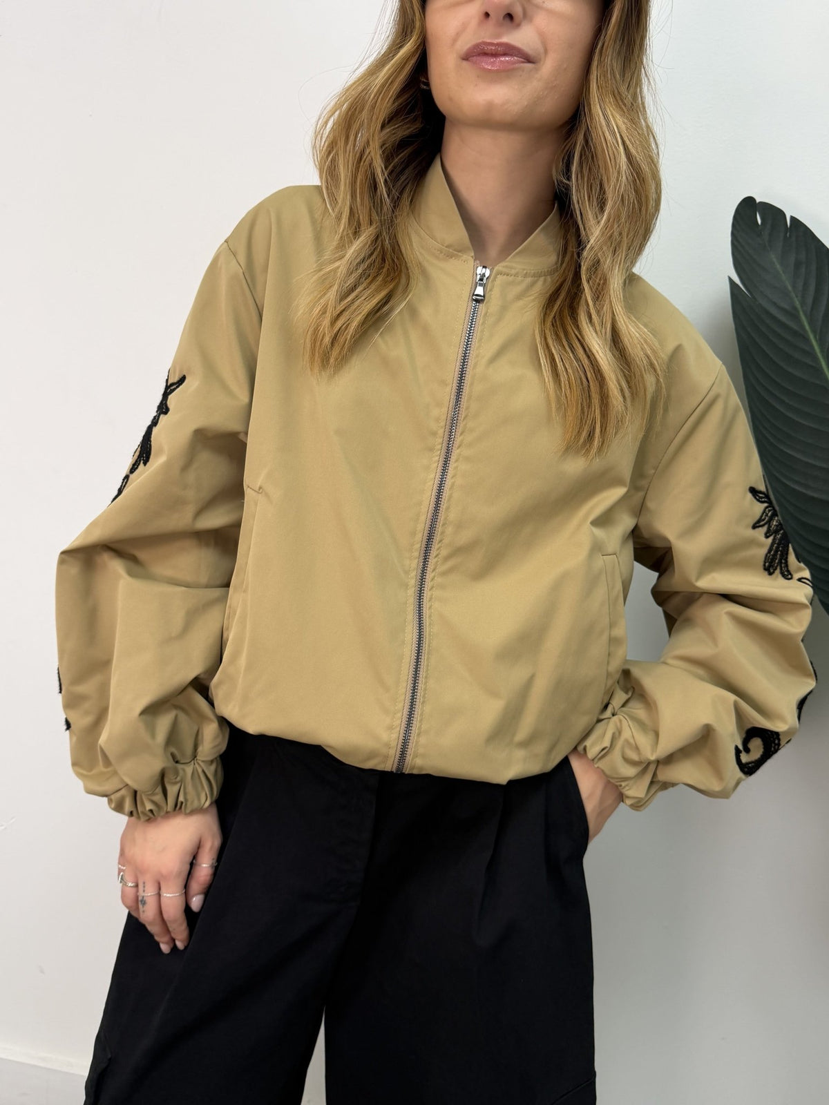 Bomber in nylon con ricami paillettes MyD - GiuGiò | Shop online