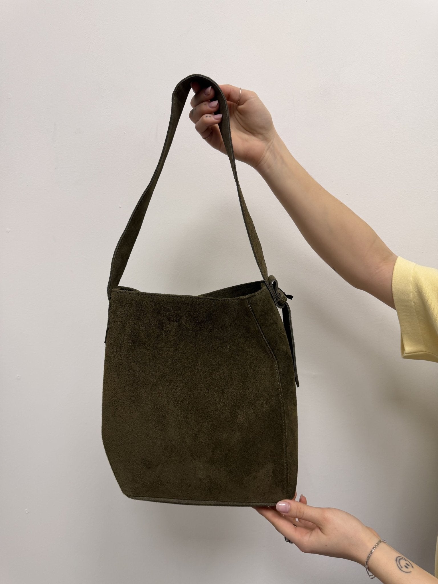 Borsa secchiello in vera pelle Vicolo - GiuGiò | Shop online