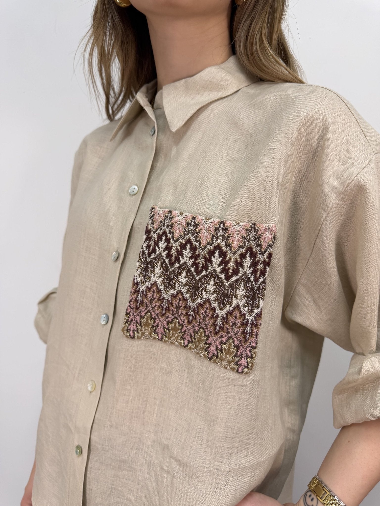 Camicia con taschino motivo zig zag Tensione In - GiuGiò | Shop online