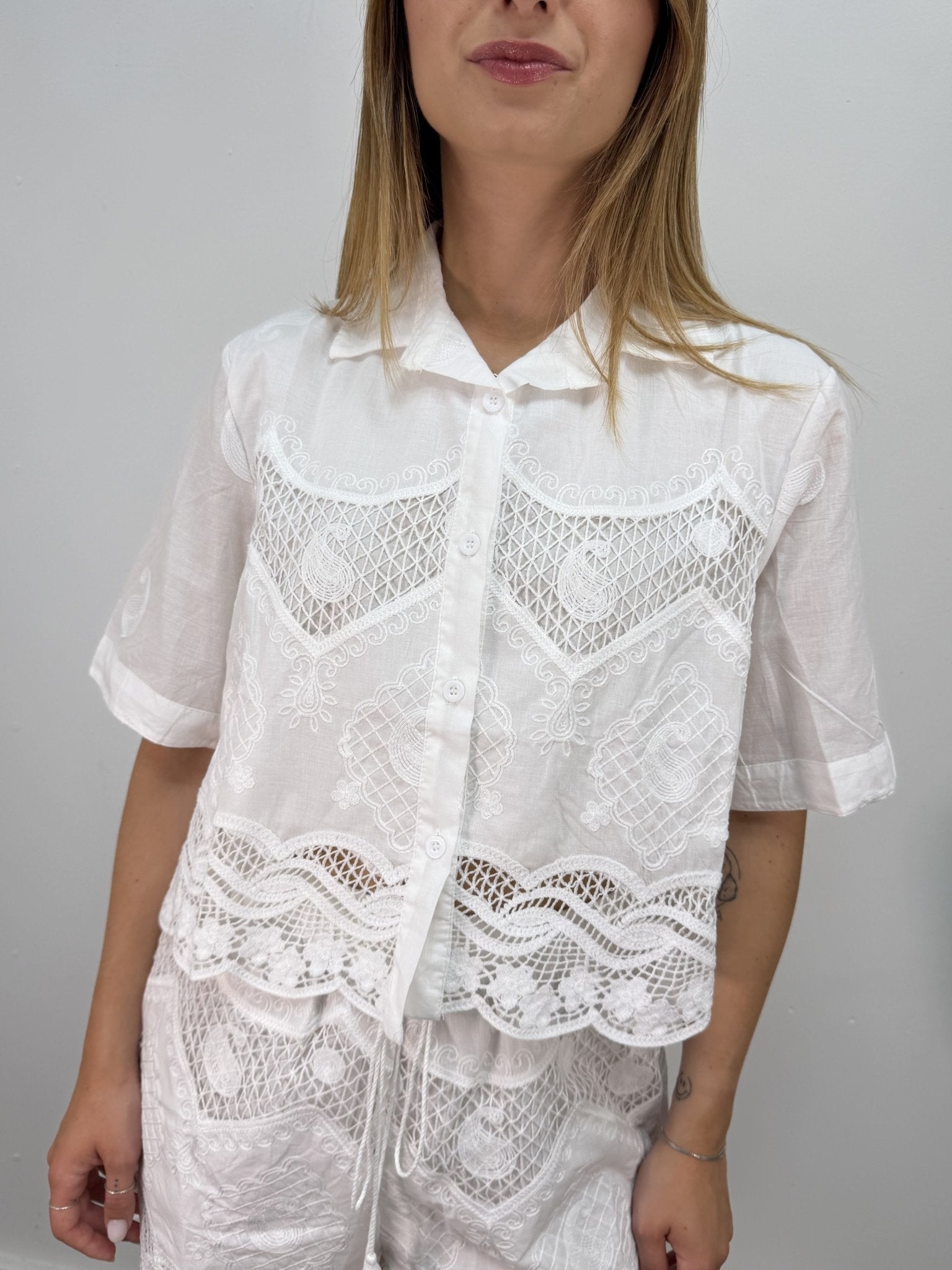 Camicia crop in cotone macramè MyD - GiuGiò | Shop online
