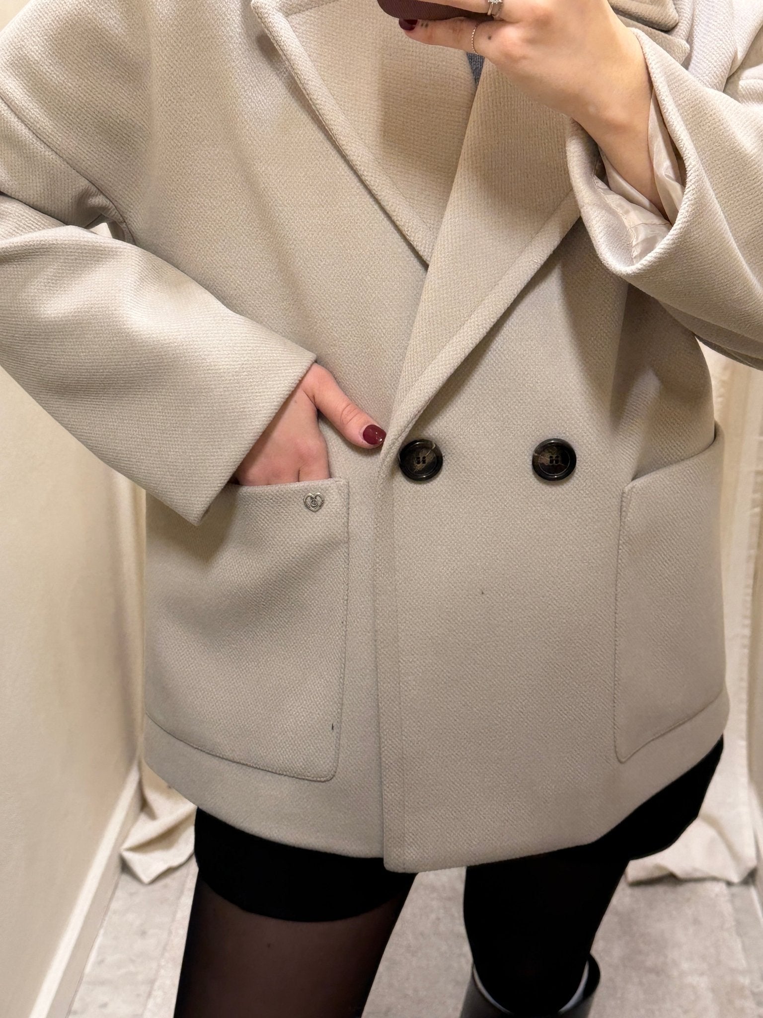 Cappotto corto doppiopetto tasche a toppa Please - GiuGiò | Shop online