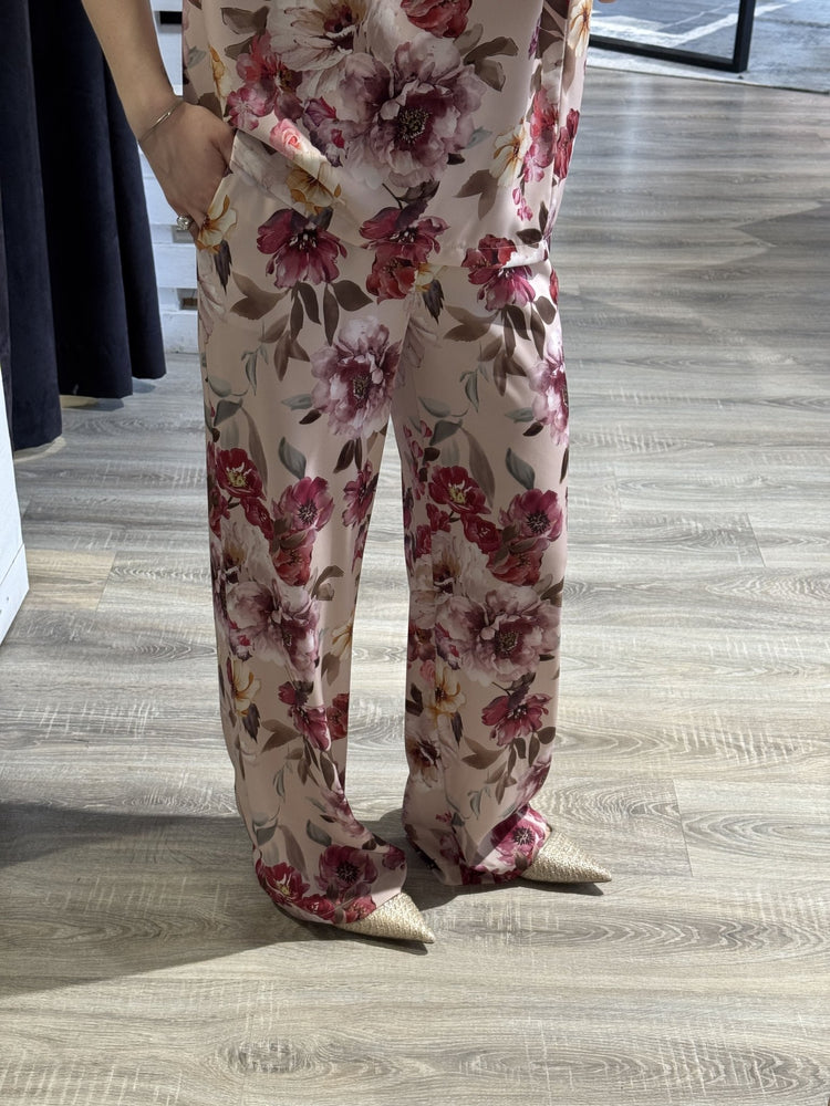 Completo fluido blusa e pantalone stampa floreale Susy Mix - GiuGiò | Shop online