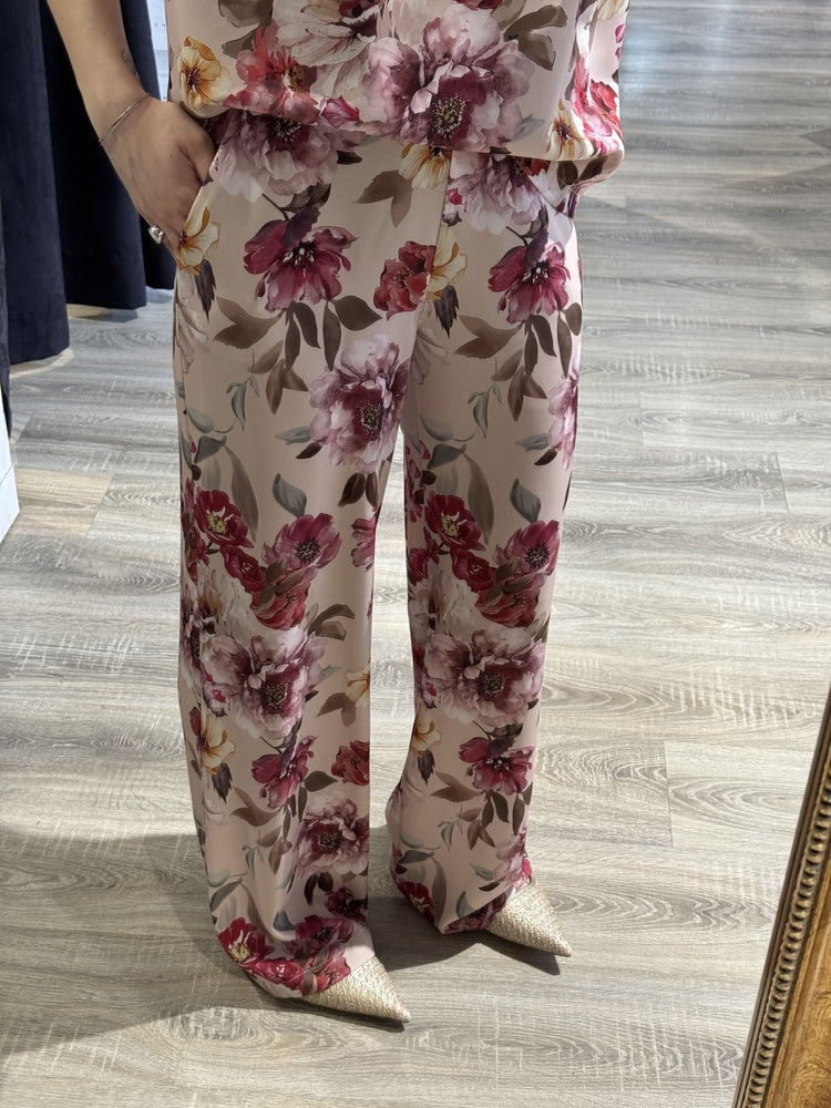 Completo fluido blusa e pantalone stampa floreale Susy Mix - GiuGiò | Shop online