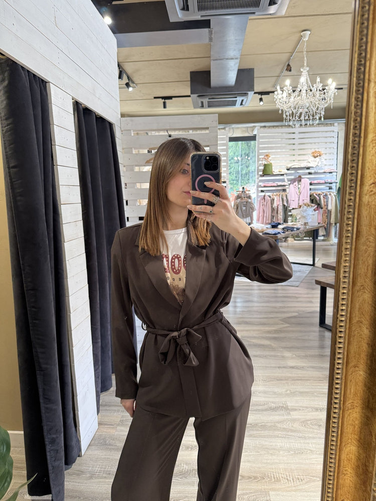 Completo fluido giacca con cintura e pantalone Susy Mix - GiuGiò | Shop online