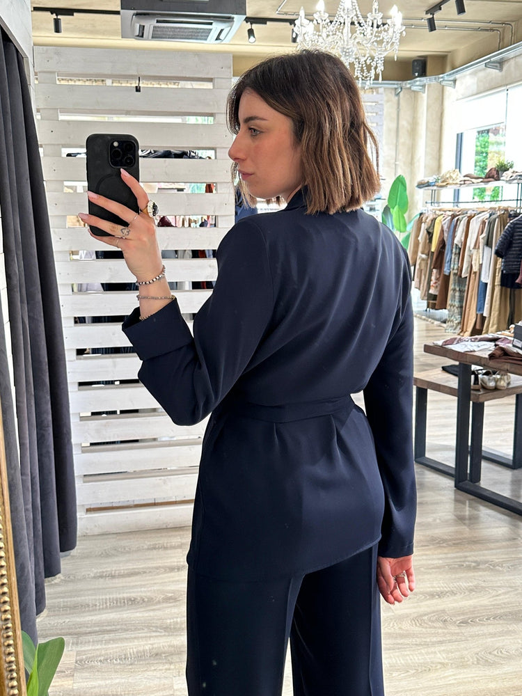 Completo fluido giacca con cintura e pantalone Susy Mix - GiuGiò | Shop online