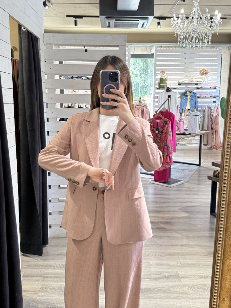 Completo giacca monopetto+pantalone gamba dritta Tensione In - GiuGiò | Shop online