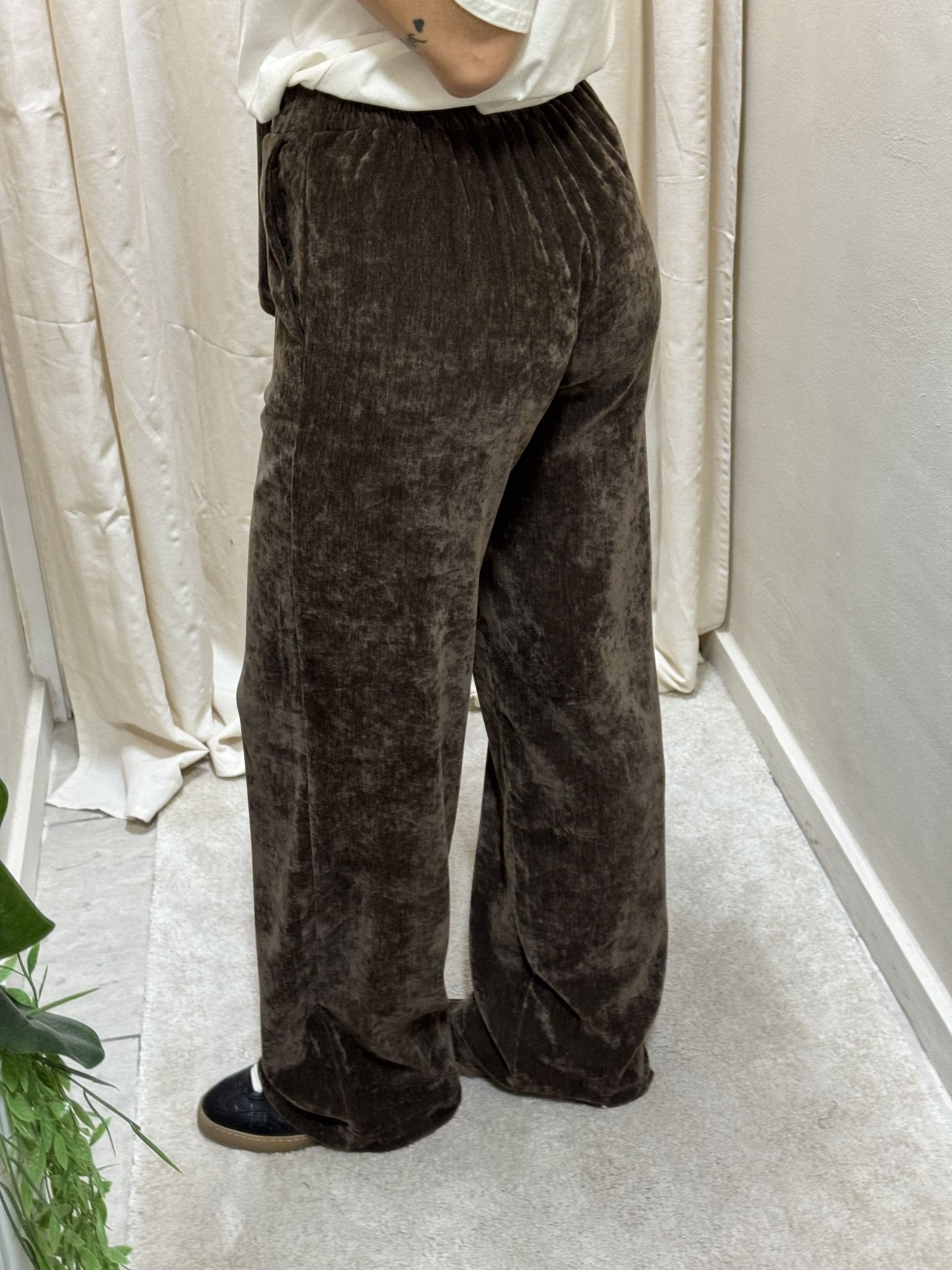 Completo in ciniglia di velluto giacca con fusciacca+pantalone gamba dritta Susy Mix - GiuGiò | Shop online