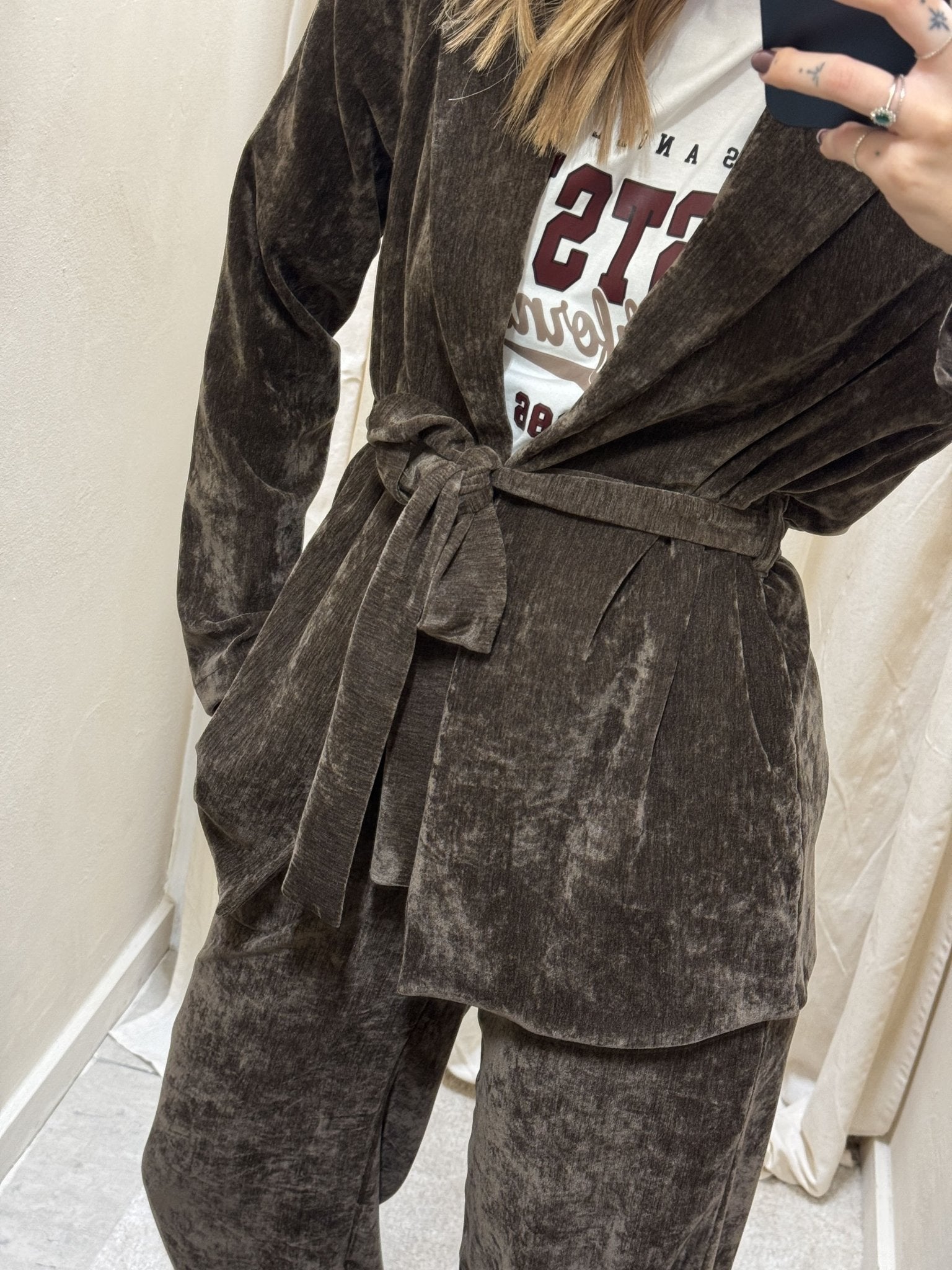 Completo in ciniglia di velluto giacca con fusciacca+pantalone gamba dritta Susy Mix - GiuGiò | Shop online