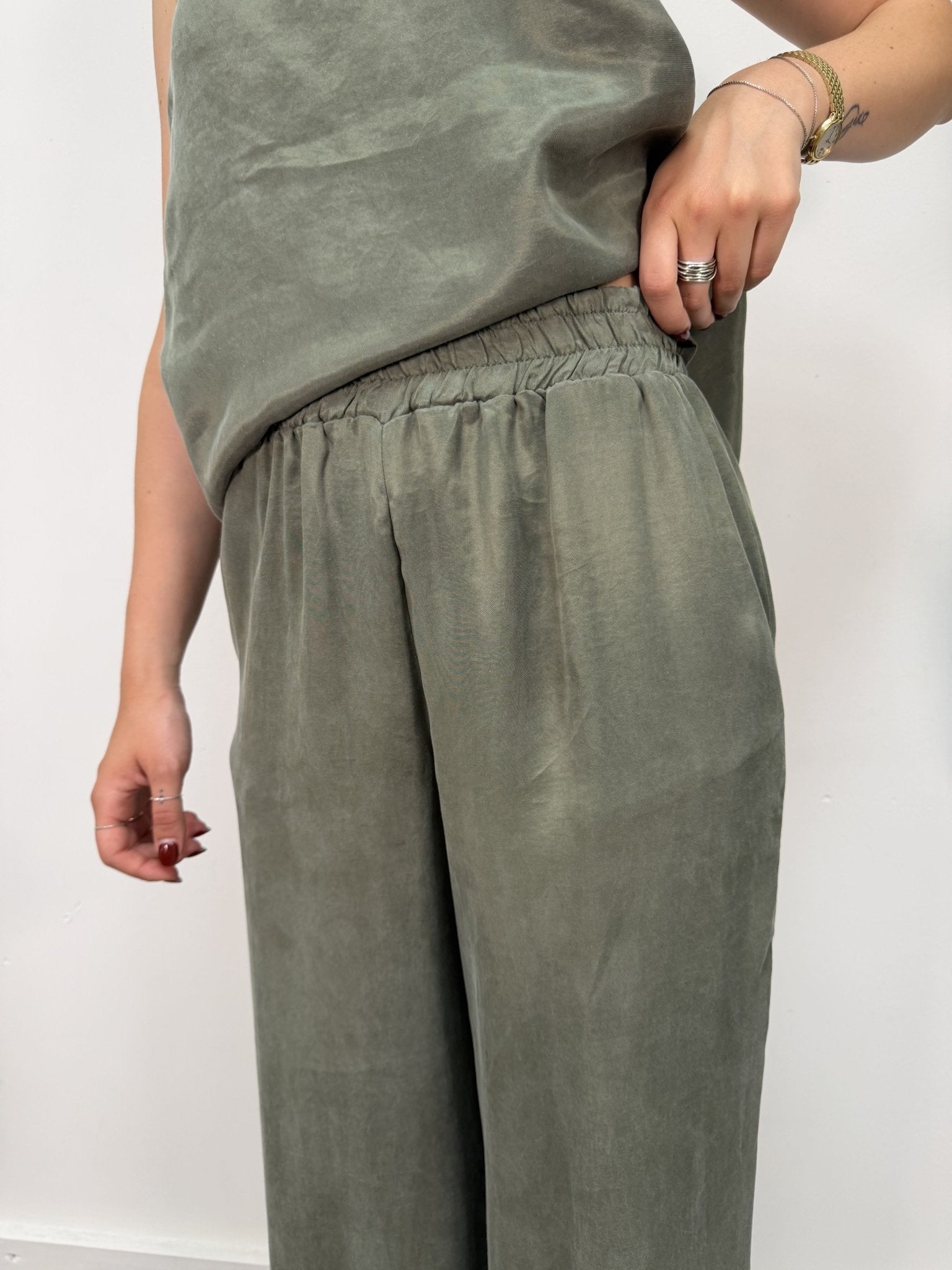 Coordinato top a fascia e pantalone Tensione In - GiuGiò | Shop online