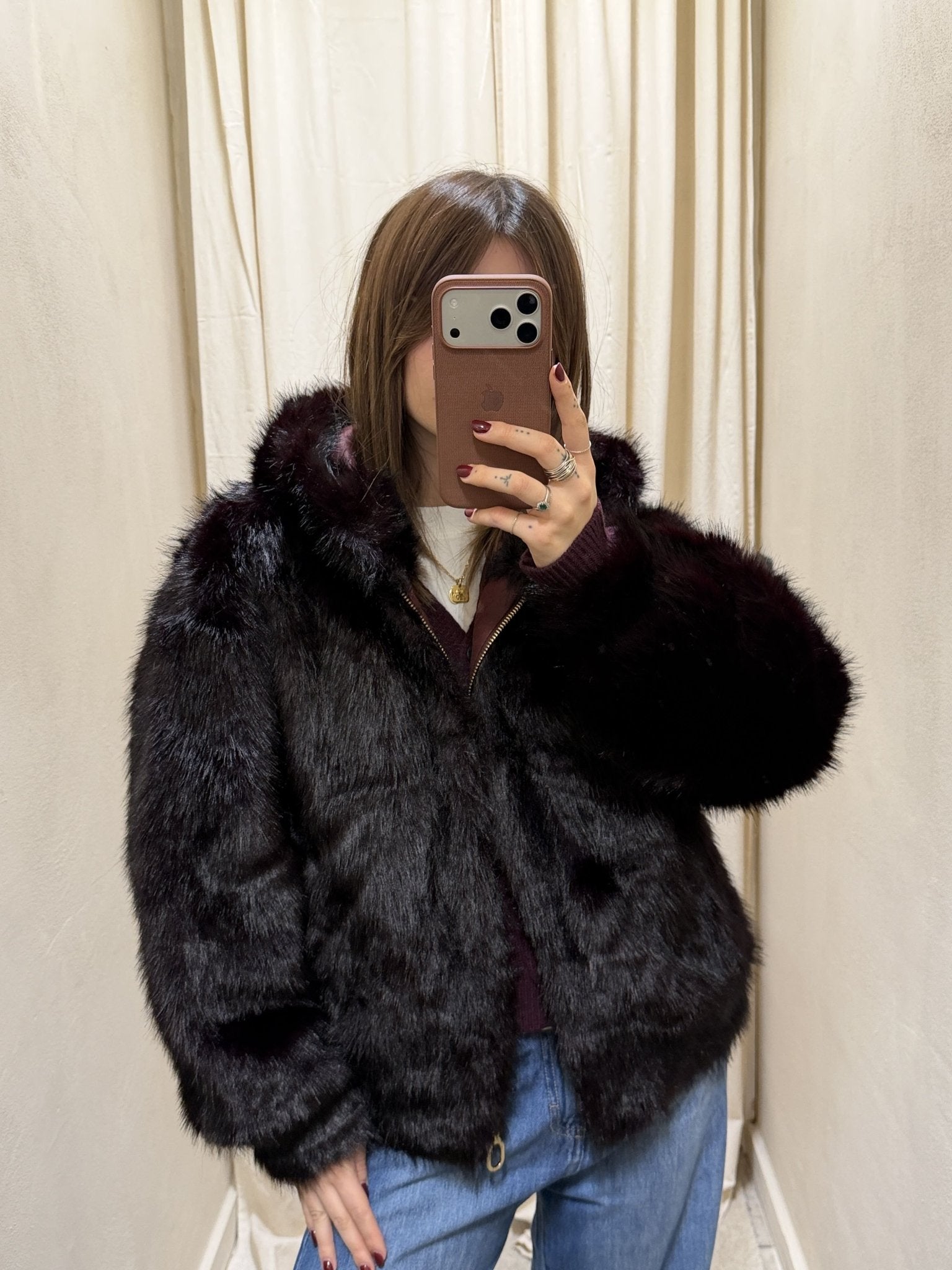 Eco - pelliccia burgundy con cappuccio MyD - GiuGiò | Shop online