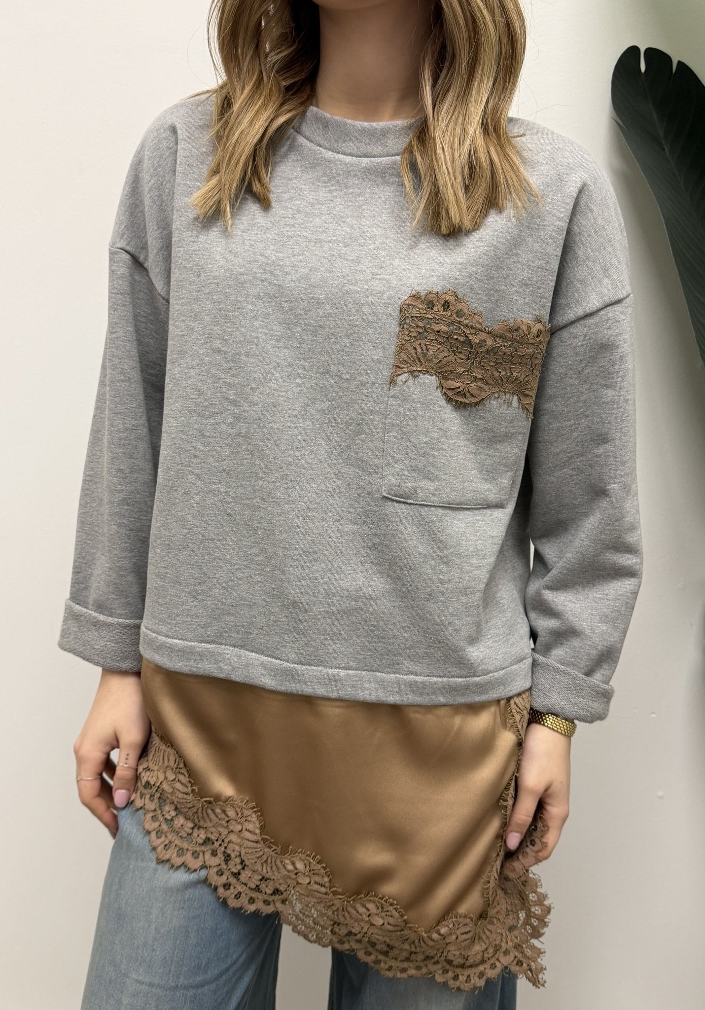 Felpa girocollo garzata con inserto trasversale in pizzo Dixie - GiuGiò | Shop online