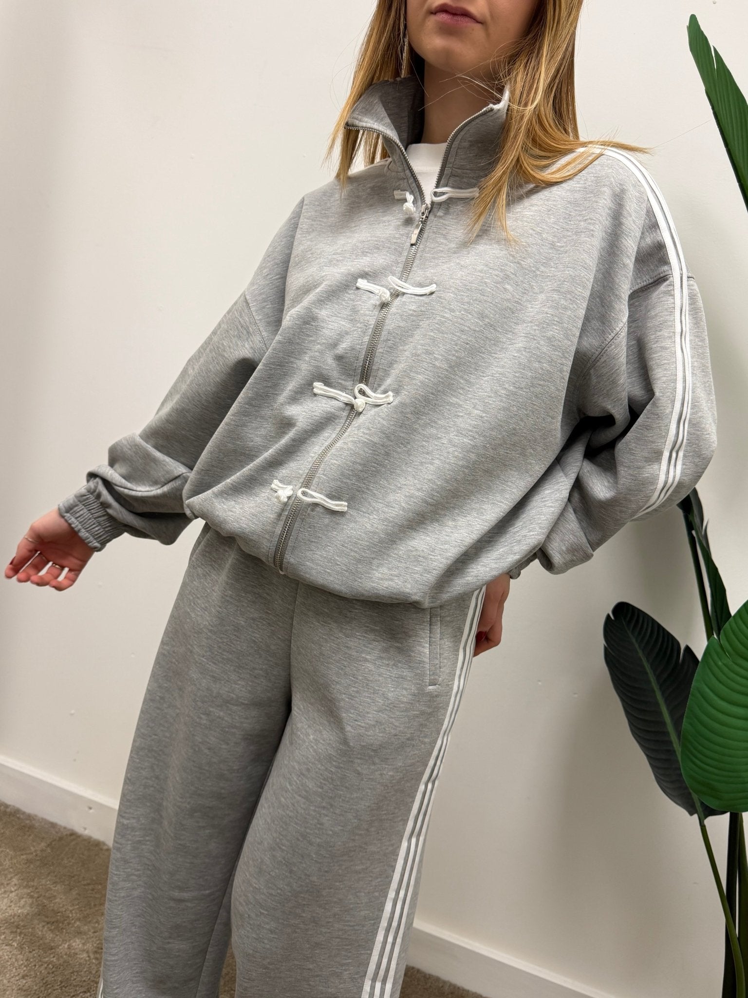 Felpa interlock alamari Tensione In - GiuGiò | Shop online