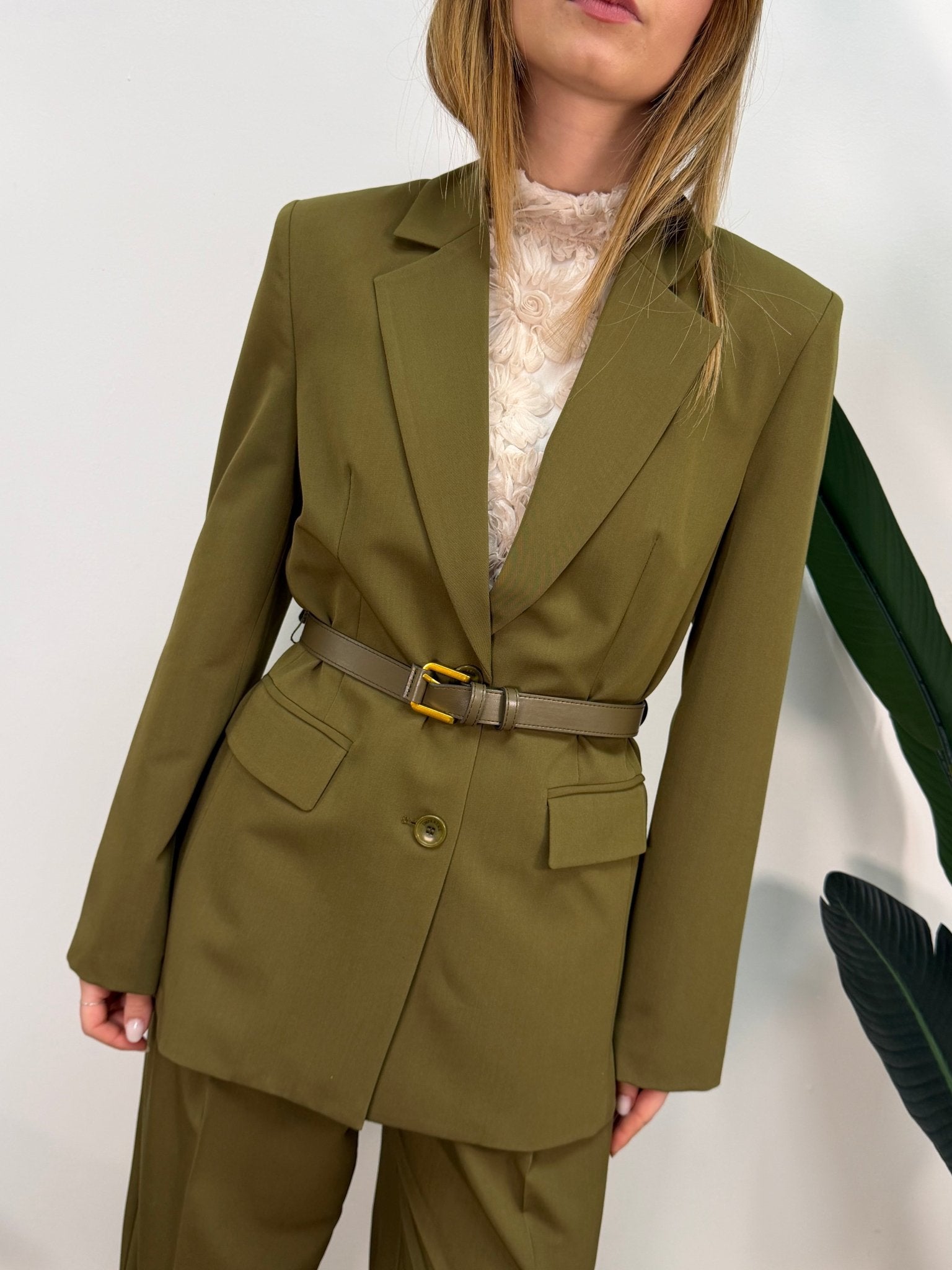 Giacca monopetto con cintura Imperial - GiuGiò | Shop online