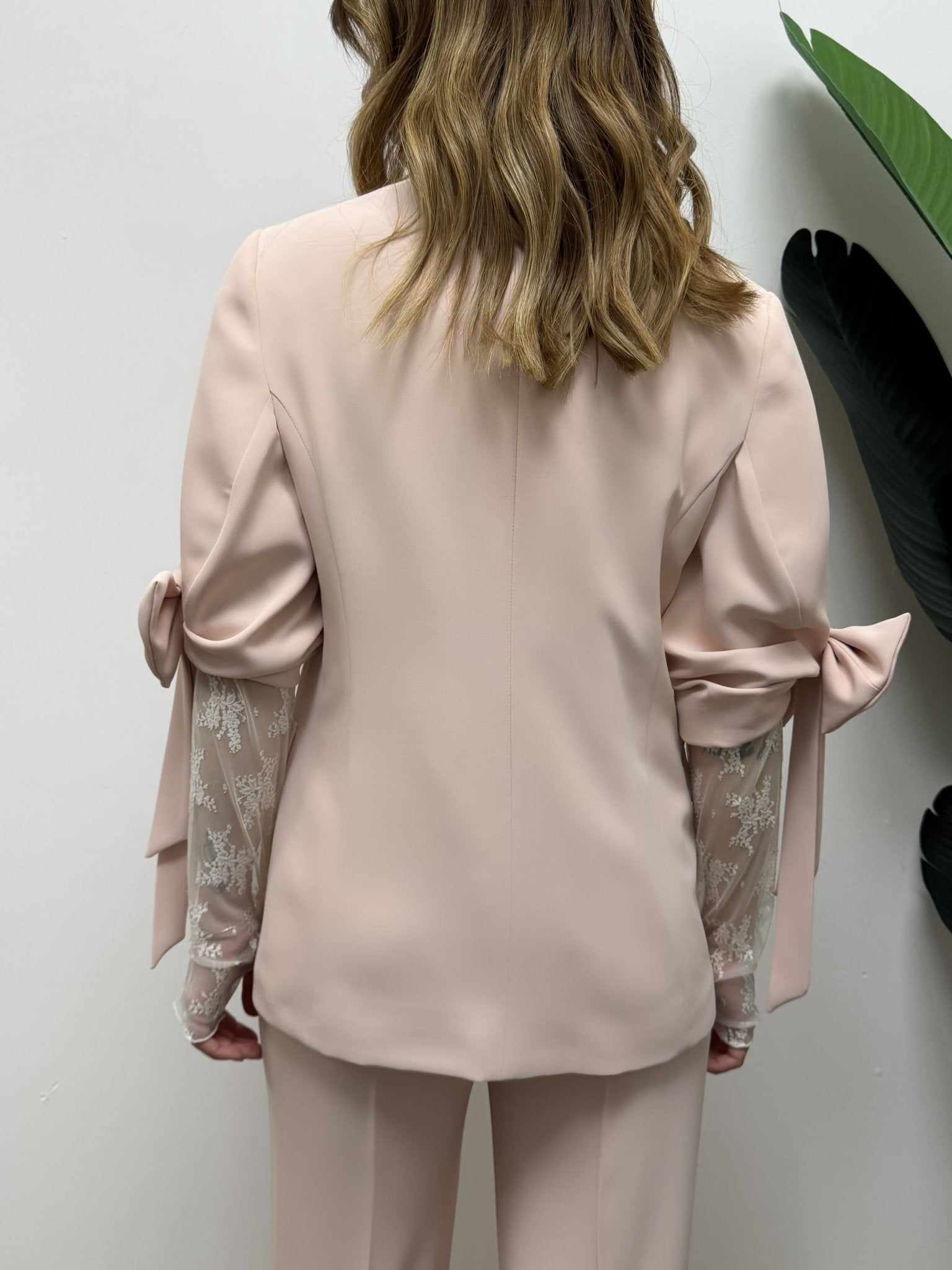 Giacca monopetto manica 3/4 con fiocco VICOLO - GiuGiò | Shop online