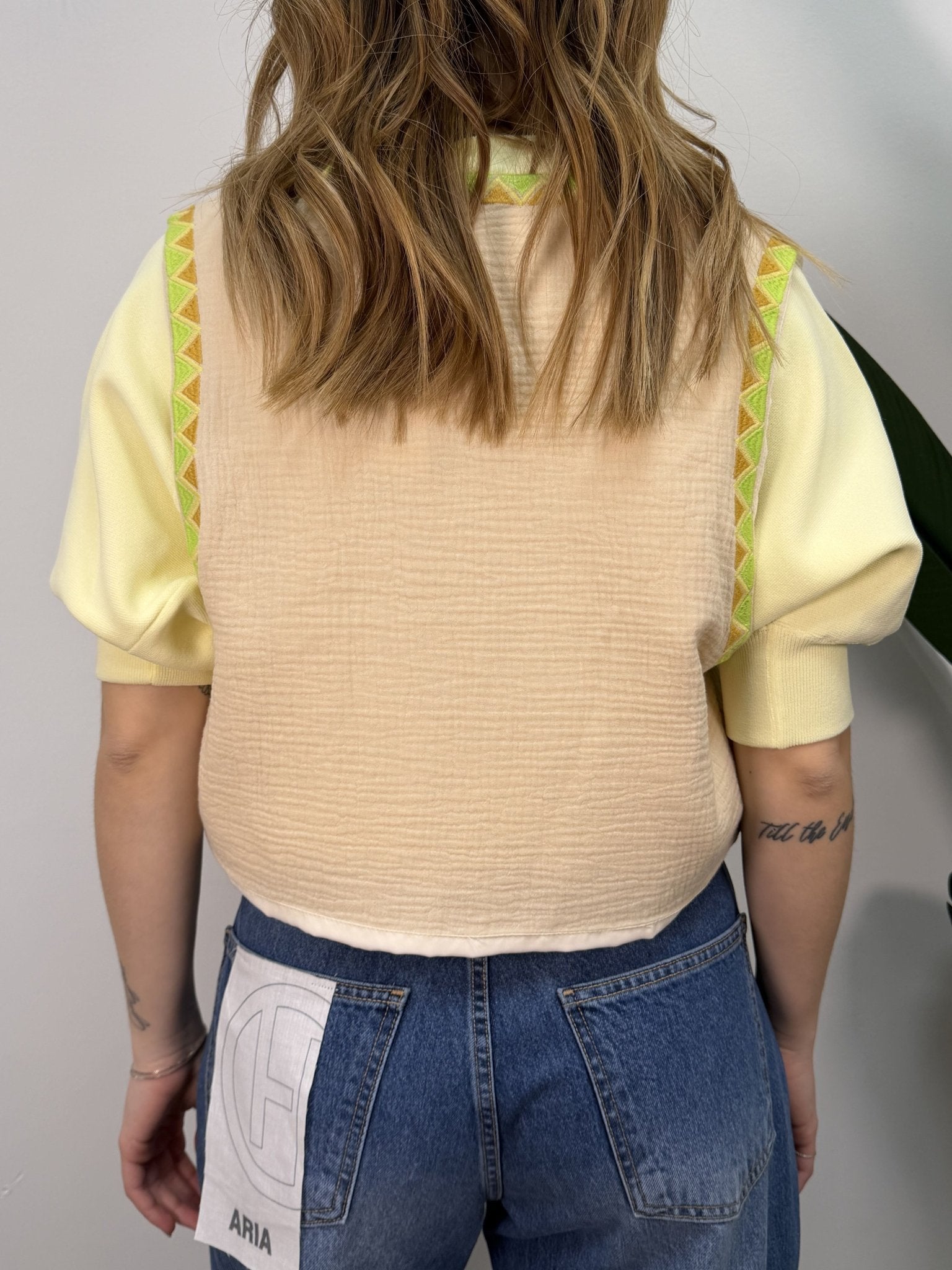 Gilet in cotone con ricami multicolore VICOLO - GiuGiò | Shop online