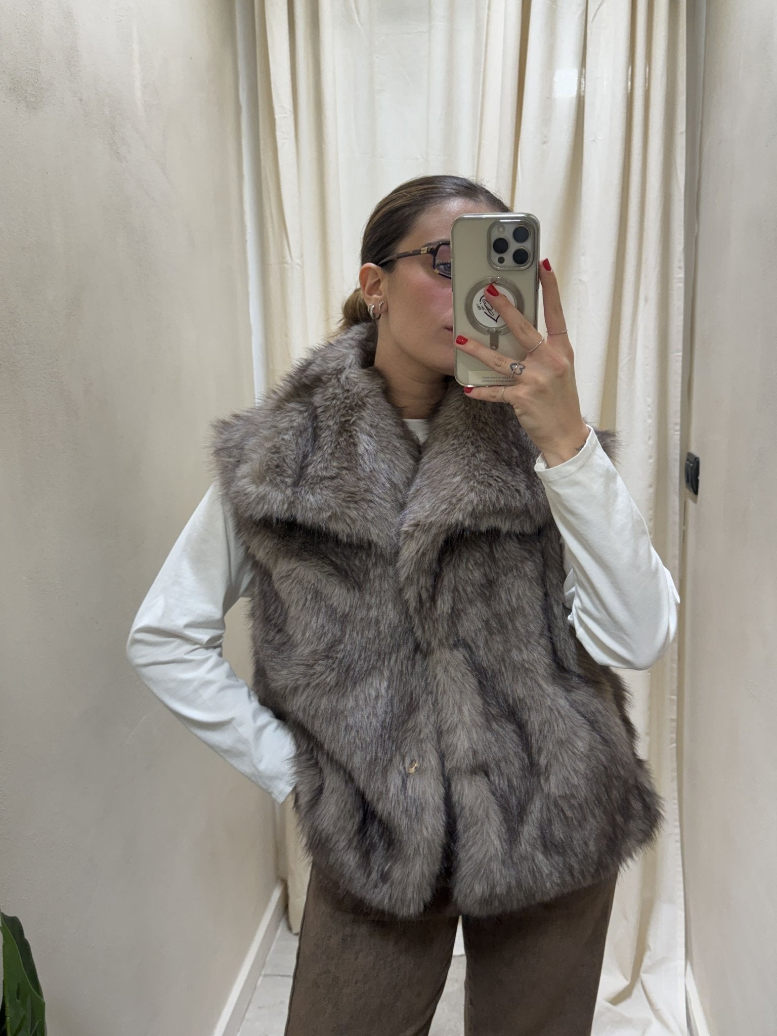 Gilet in eco pelliccia con maxi reverse MyD - GiuGiò | Shop online