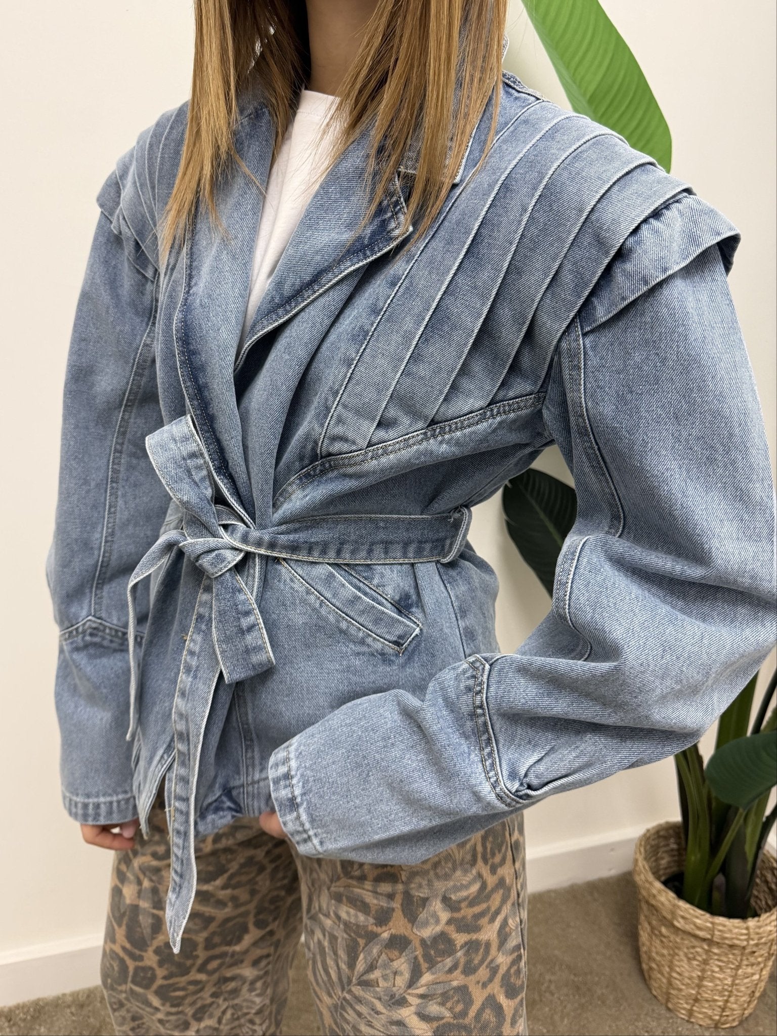 Giubbino jeans maxi spallina con cintura Susy Mix - GiuGiò | Shop online